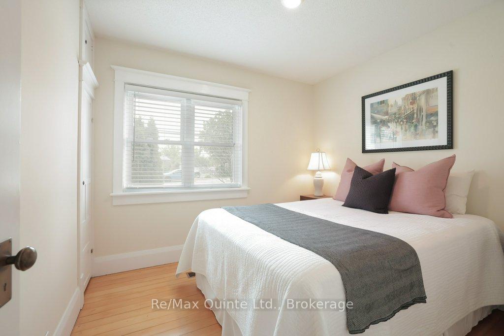 Photo 15 of 29 Joseph Street, Kawartha Lakes, Bobcaygeon — HOMEH