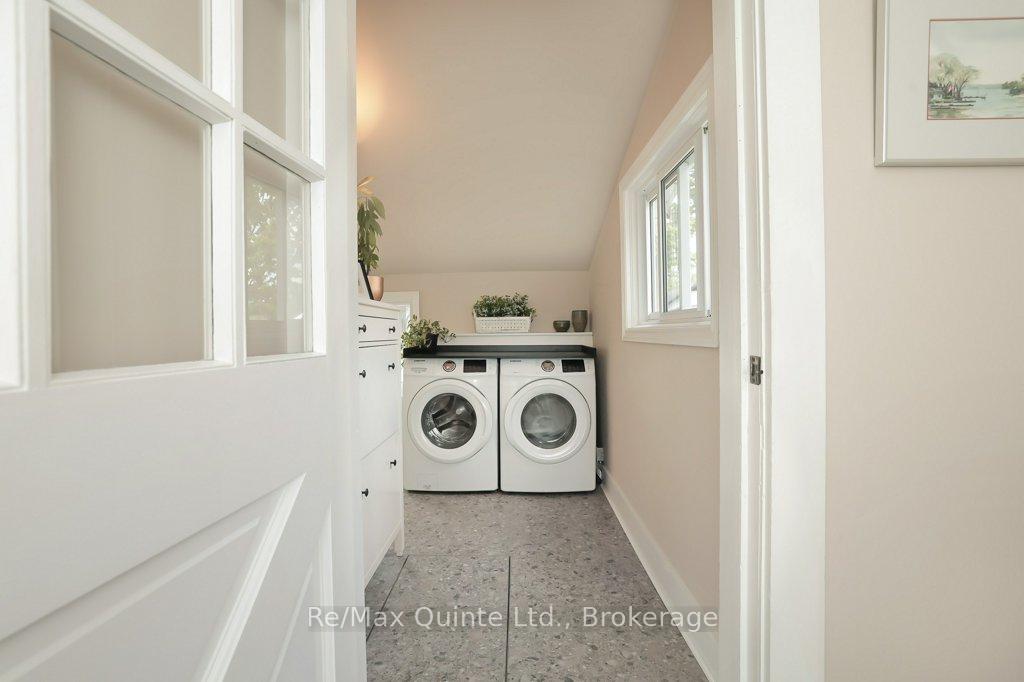 Photo 26 of 29 Joseph Street, Kawartha Lakes, Bobcaygeon — HOMEH