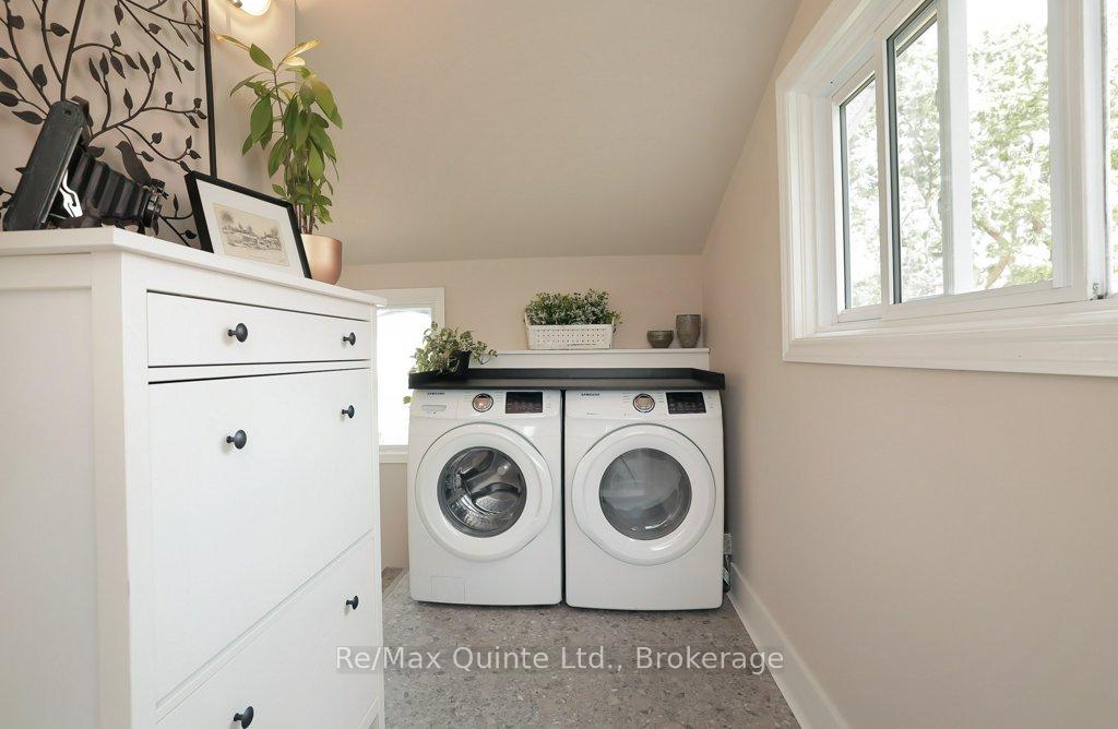 Photo 27 of 29 Joseph Street, Kawartha Lakes, Bobcaygeon — HOMEH