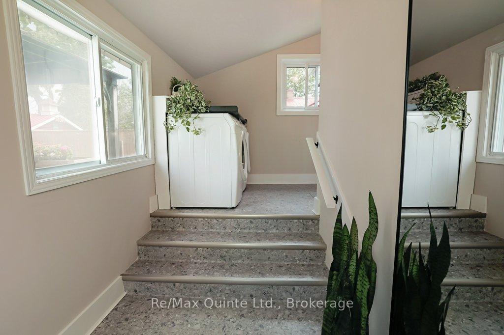 Photo 28 of 29 Joseph Street, Kawartha Lakes, Bobcaygeon — HOMEH