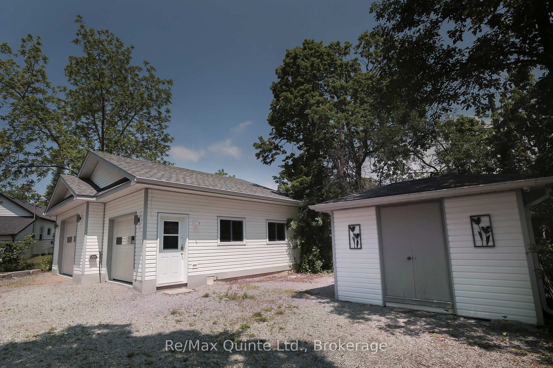 Photo 35 of 29 Joseph Street, Kawartha Lakes, Bobcaygeon — HOMEH
