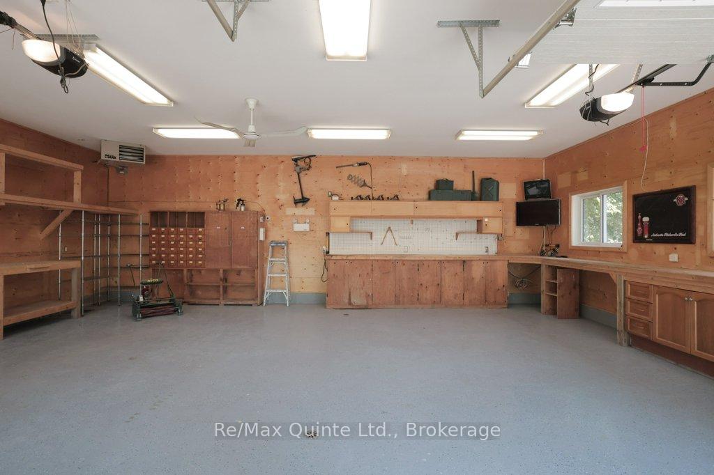 Photo 38 of 29 Joseph Street, Kawartha Lakes, Bobcaygeon — HOMEH