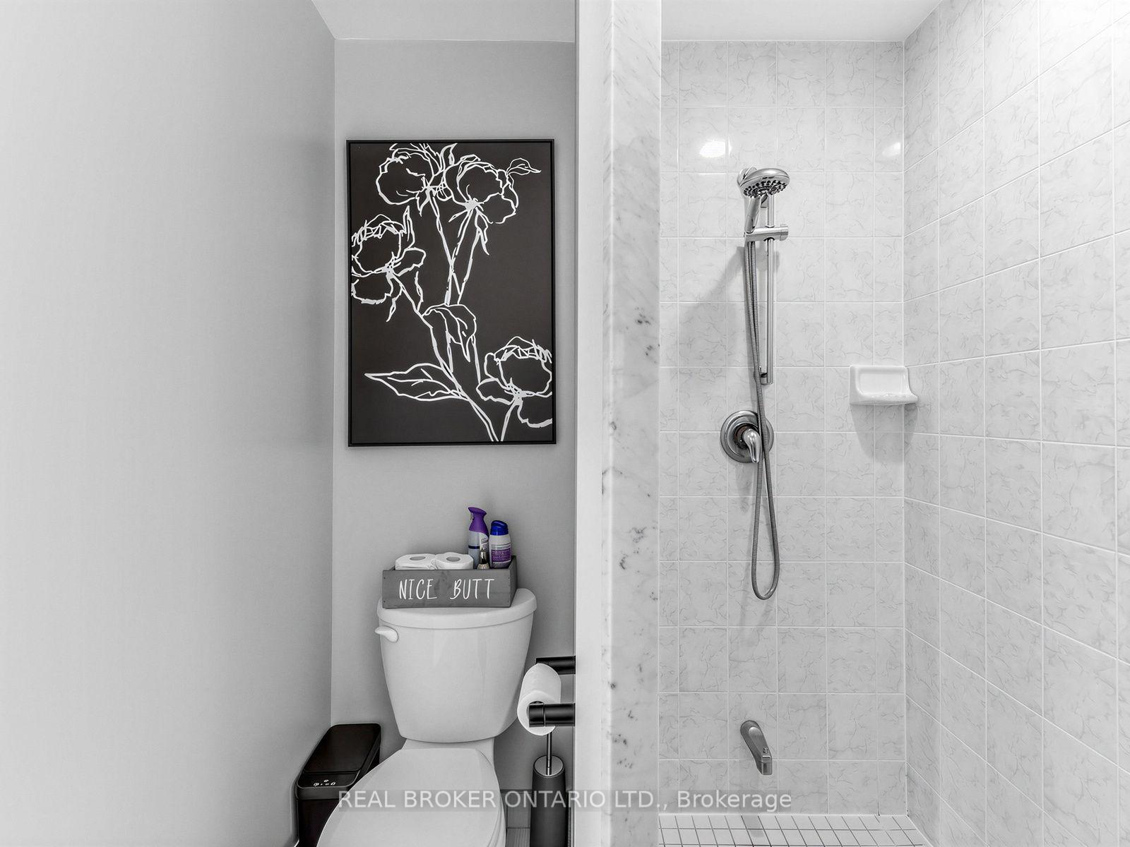 Photo 21 of Unit 1717, 25 Lower Simcoe Street, Toronto, Waterfront Communities — HOMEH