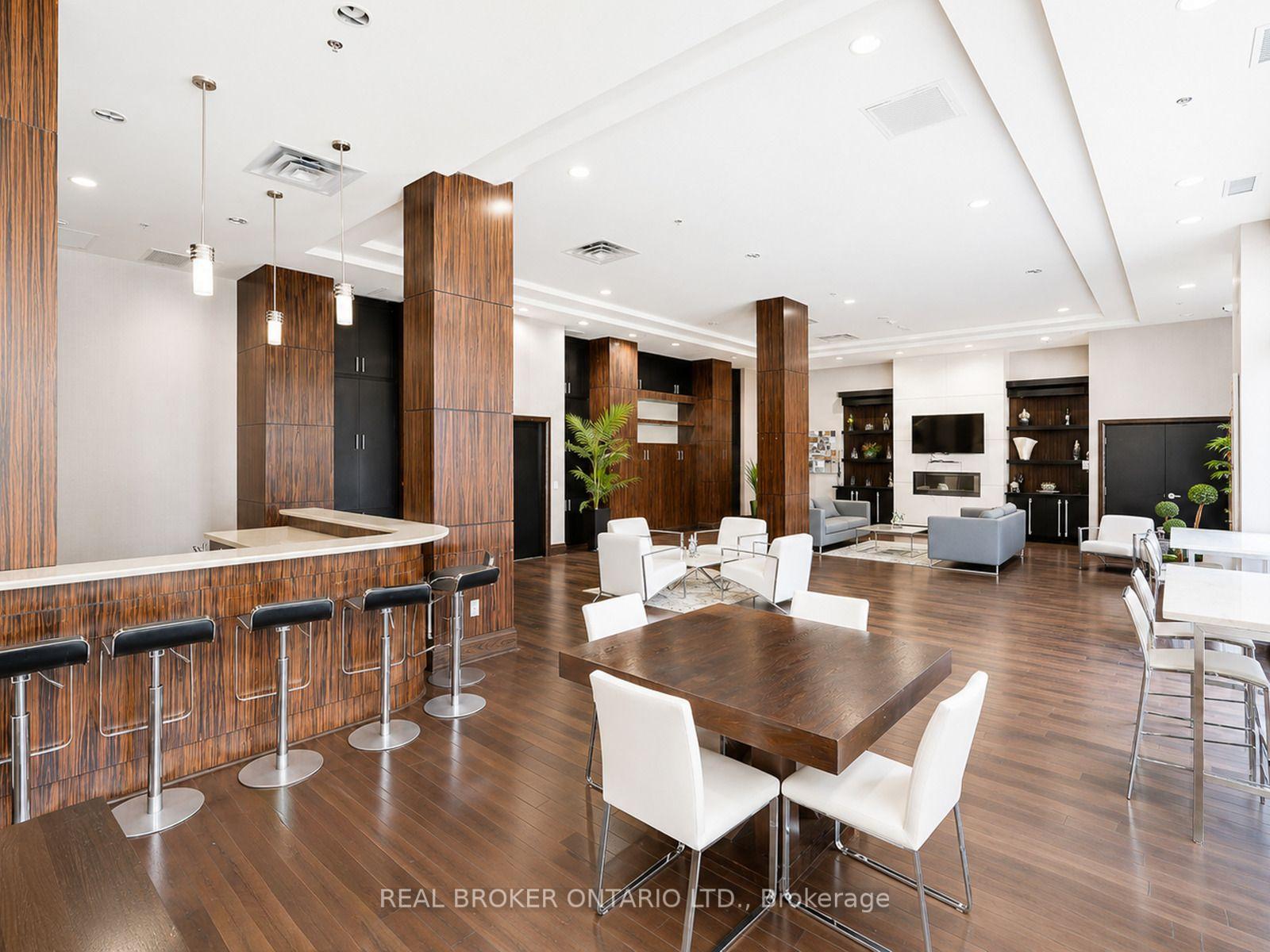 Photo 32 of Unit 1717, 25 Lower Simcoe Street, Toronto, Waterfront Communities — HOMEH