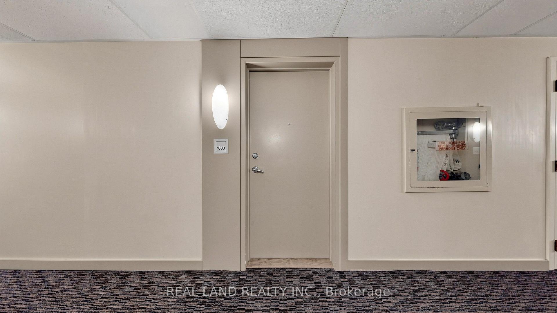 Photo 10 of Unit 1809, 38 Lee Centre Drive, Scarborough, Woburn — HOMEH