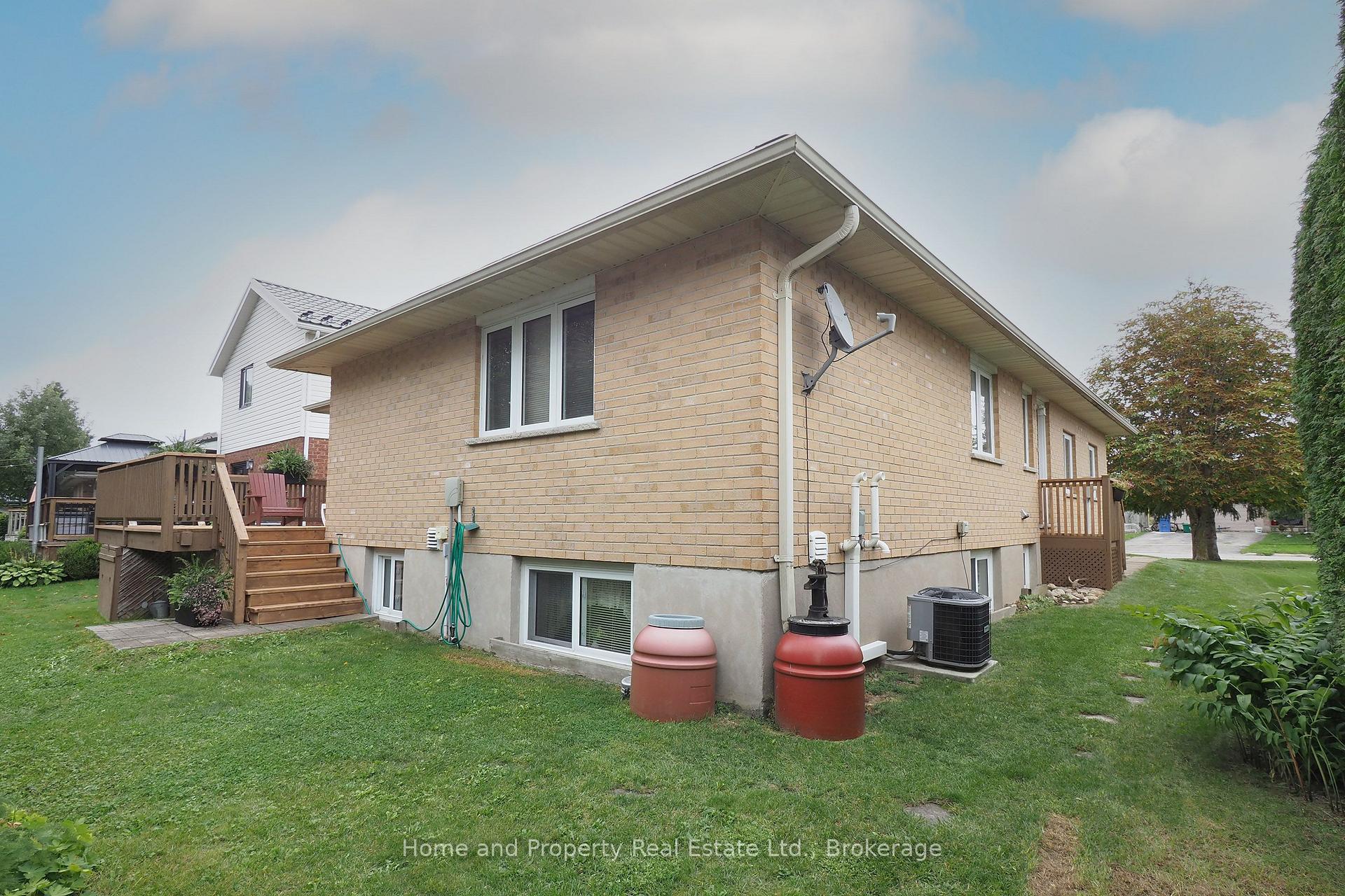 Photo 47 of 16 Maple Street, Mapleton, Rural Mapleton — HOMEH