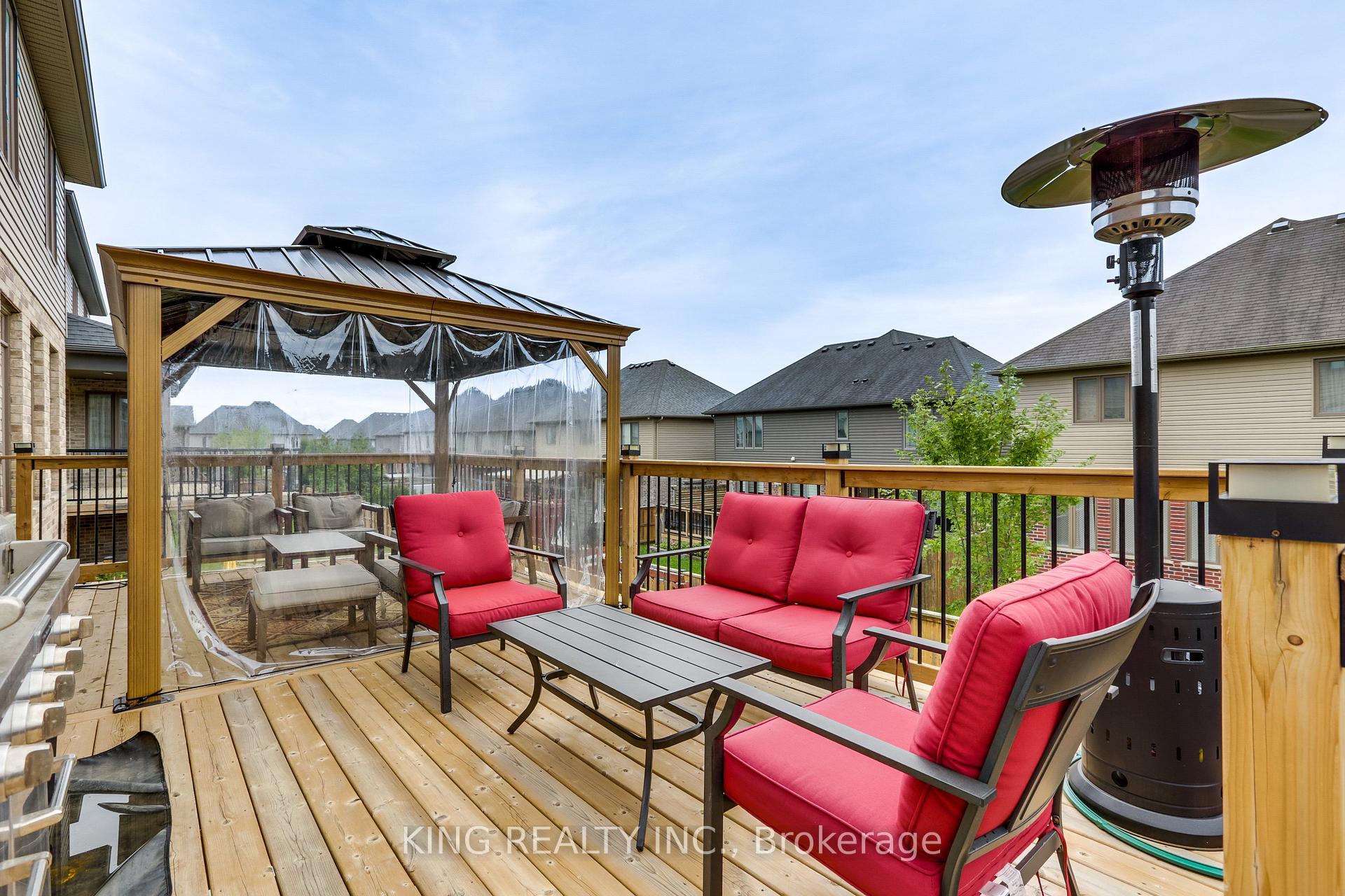 Photo 46 of 2282 Dauncey Crescent N, London, North B — HOMEH
