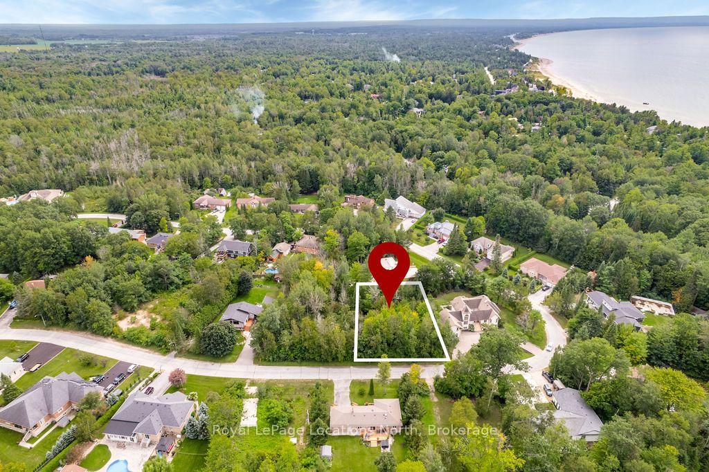 Photo of 15 Bridlewood Crescent