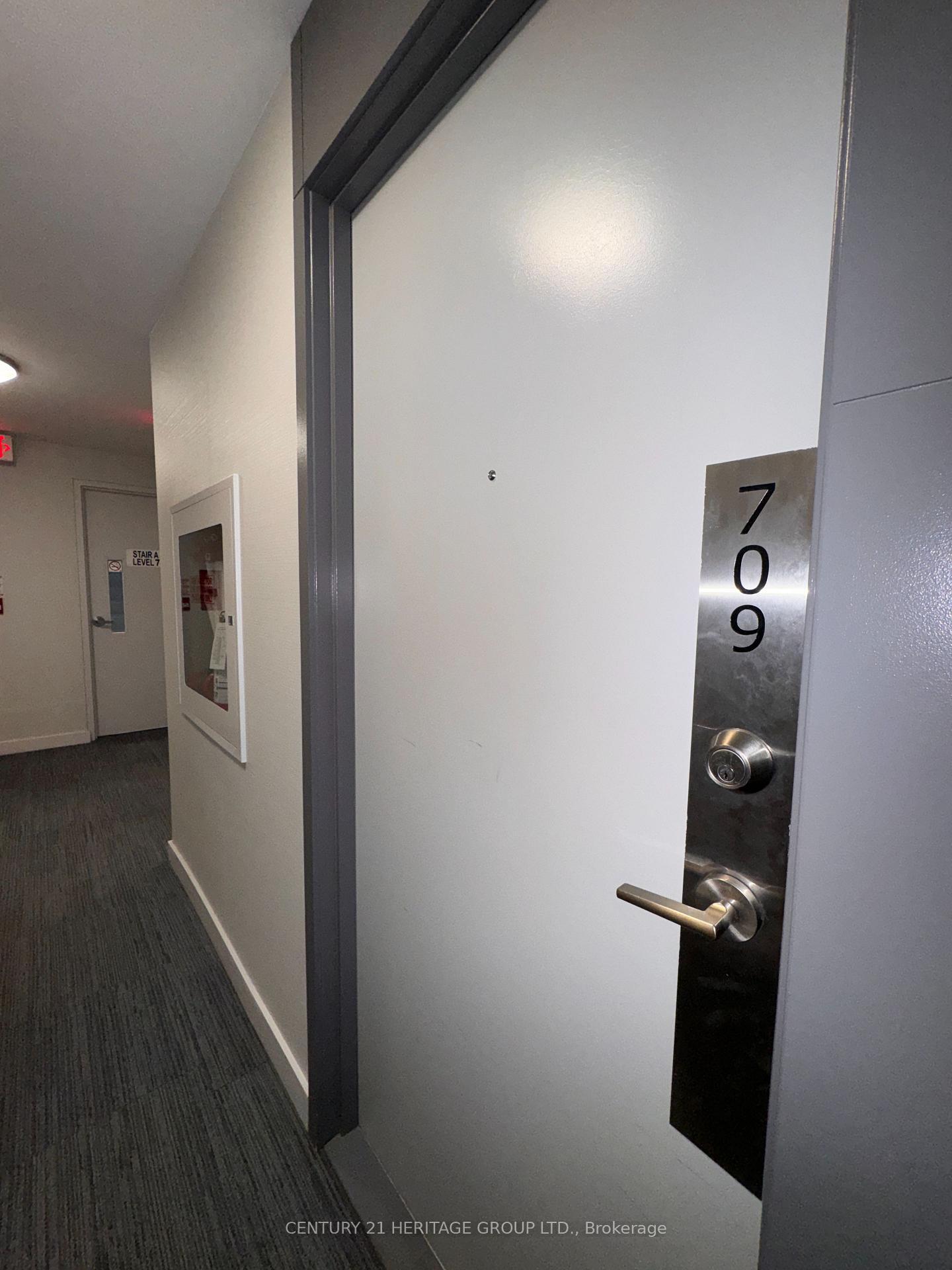 Photo 9 of Unit 709, 55 Oneida Crescent, Richmond Hill, Langstaff — HOMEH