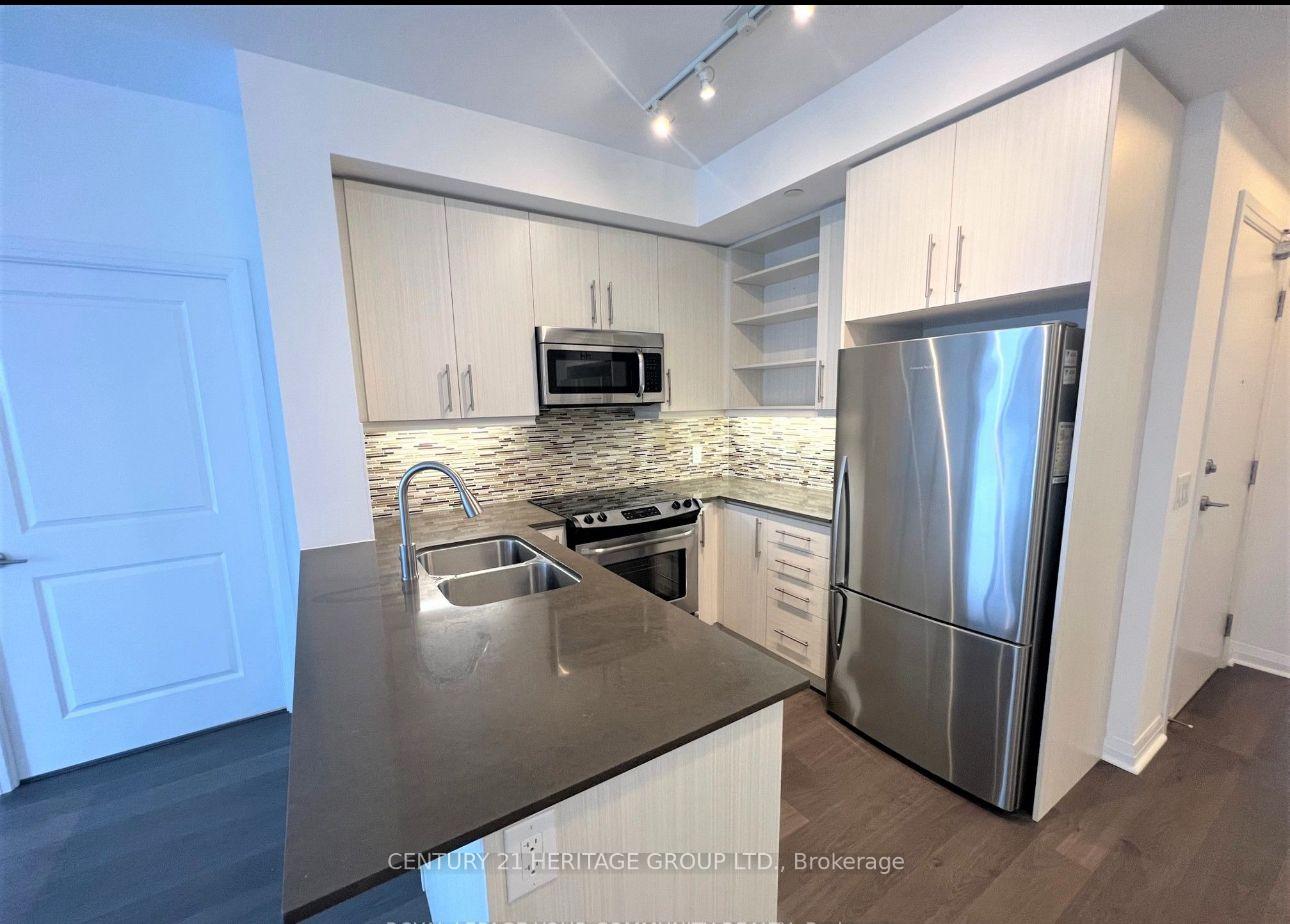 Photo 10 of Unit 709, 55 Oneida Crescent, Richmond Hill, Langstaff — HOMEH