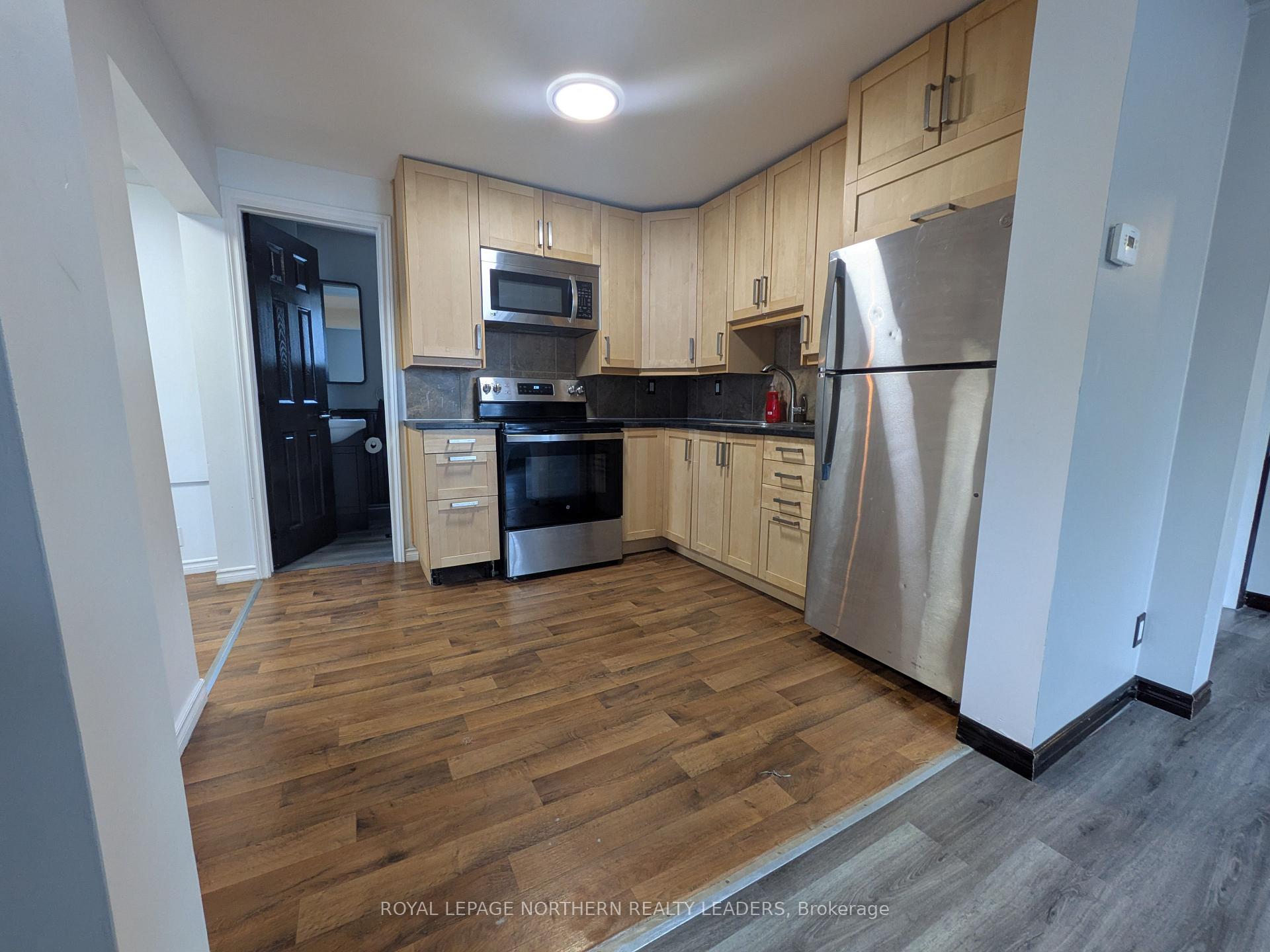 Photo 13 of 334 Seventh Avenue, Timmins, TNE - Hill District — HOMEH