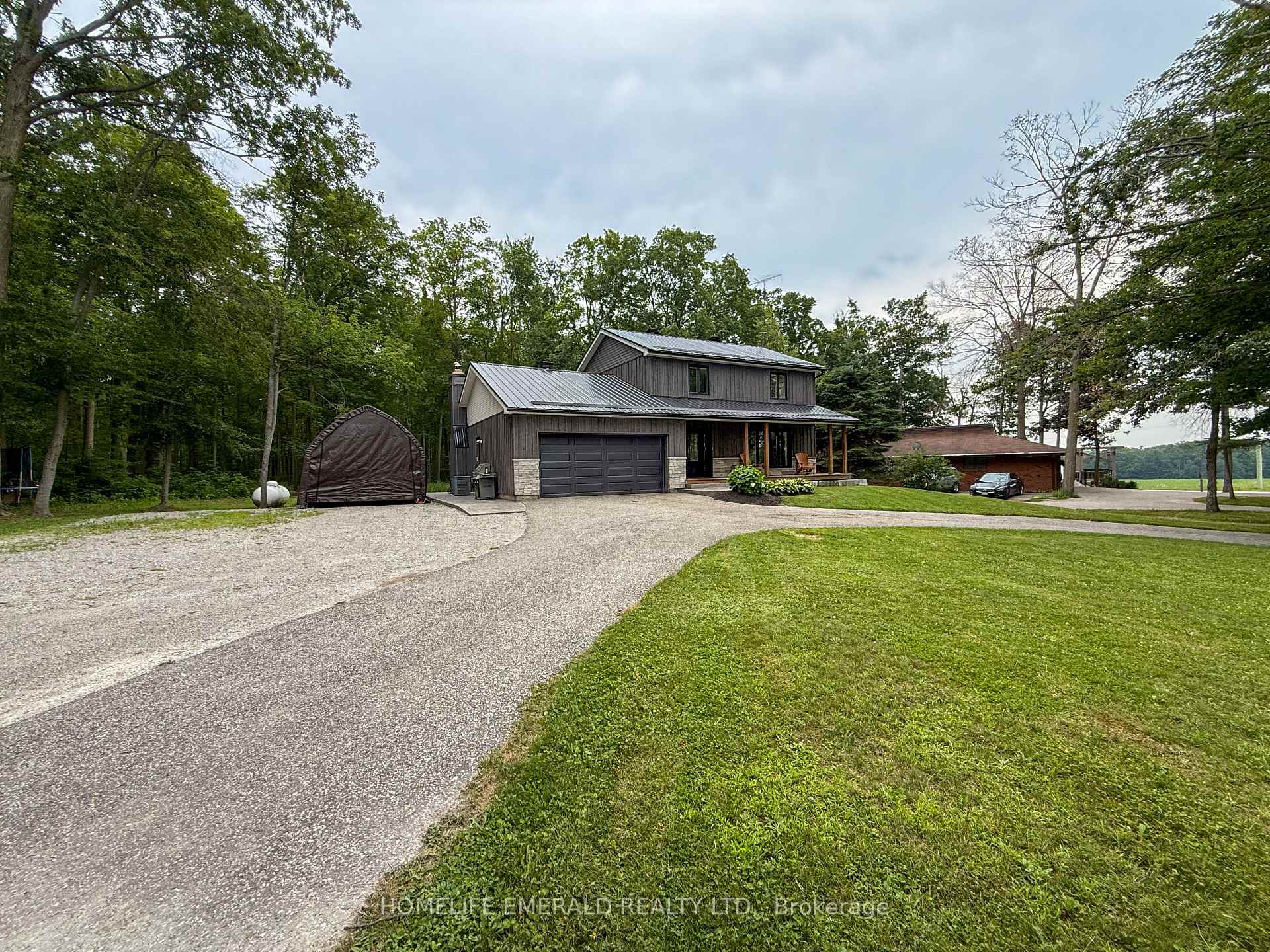 Photo 4 of 2391 Seadon Road, Springwater, Rural Springwater — HOMEH