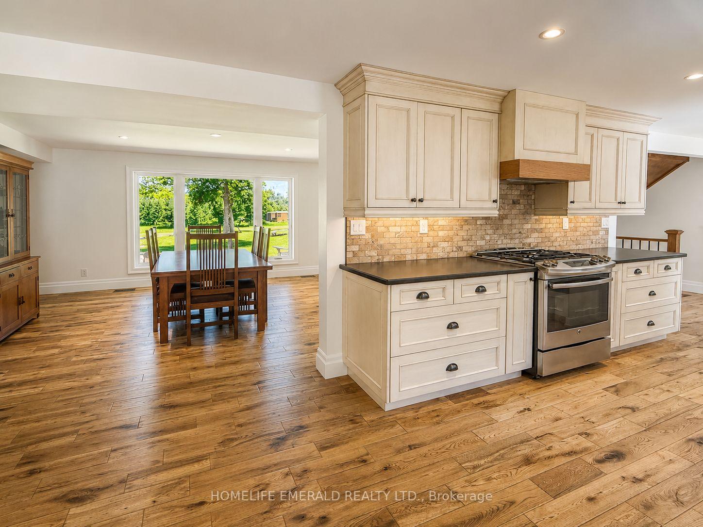 Photo 11 of 2391 Seadon Road, Springwater, Rural Springwater — HOMEH