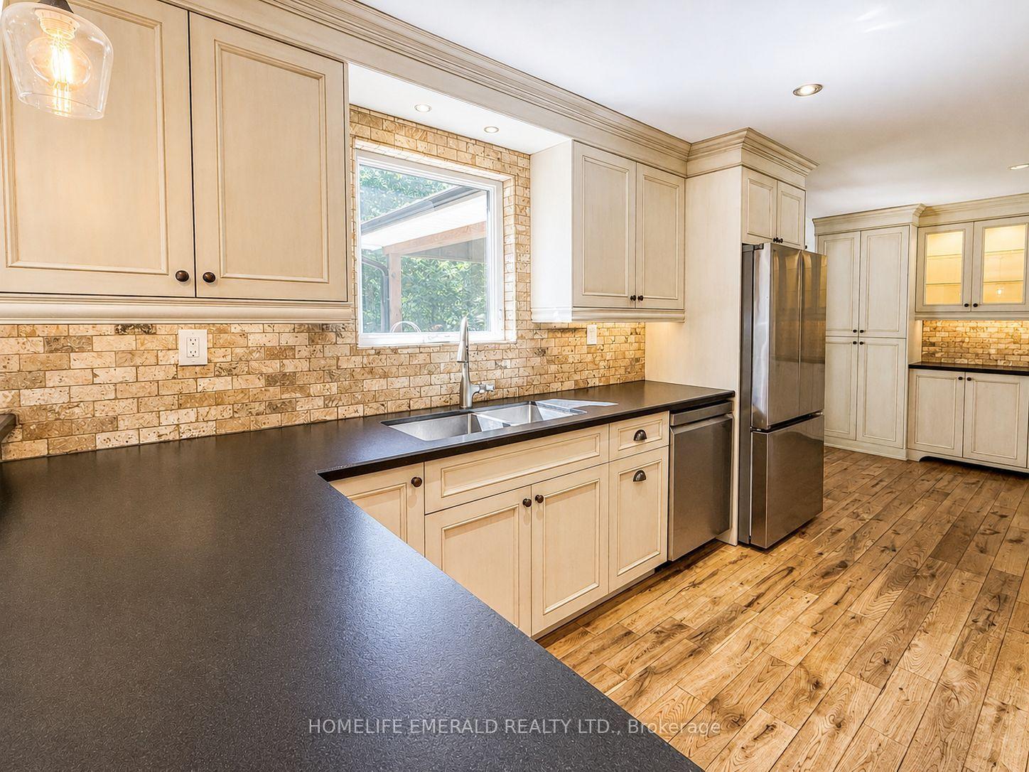 Photo 17 of 2391 Seadon Road, Springwater, Rural Springwater — HOMEH