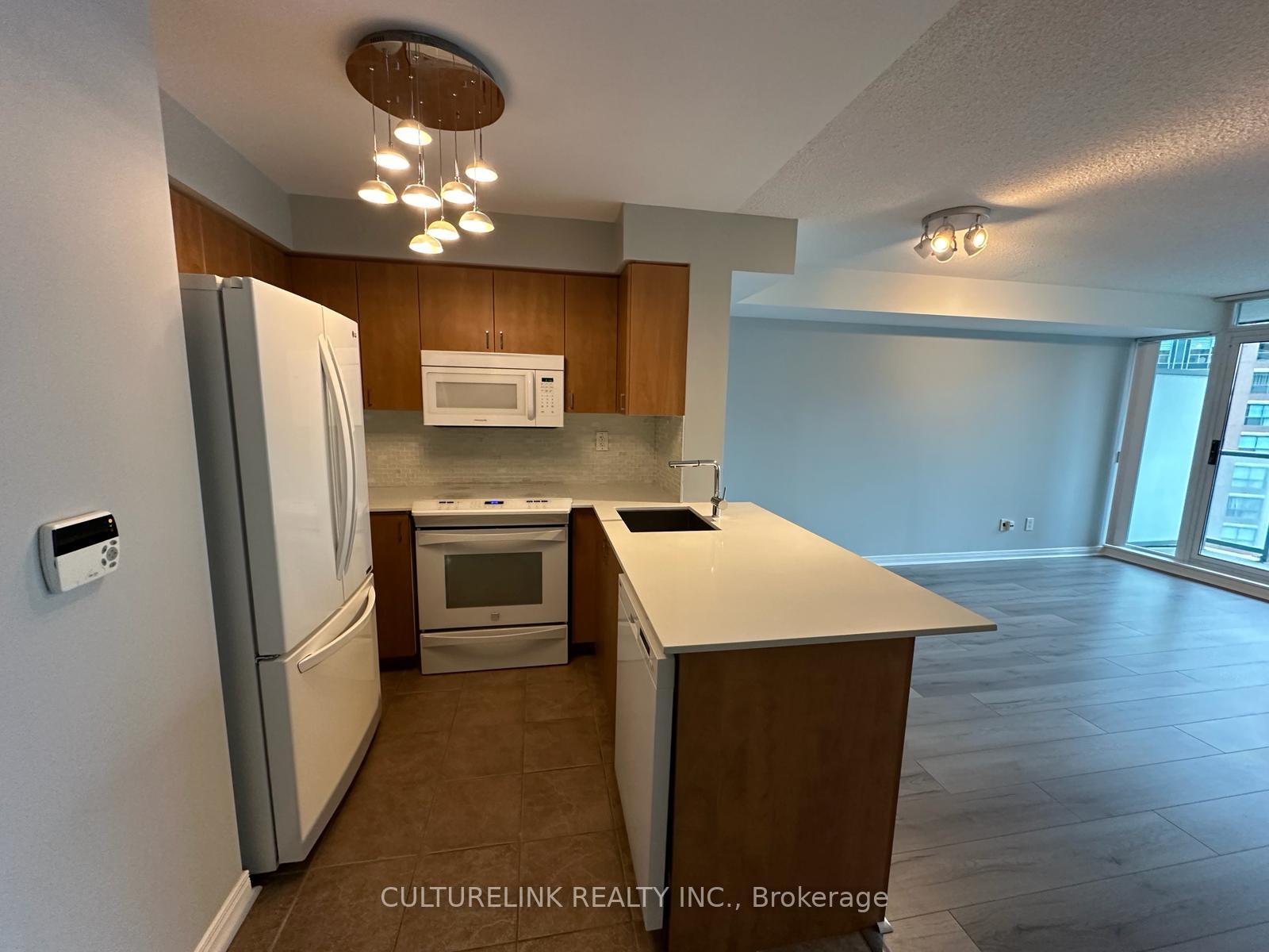 Photo 3 of Unit 1509, 5500 Yonge Street, North York, Willowdale West — HOMEH