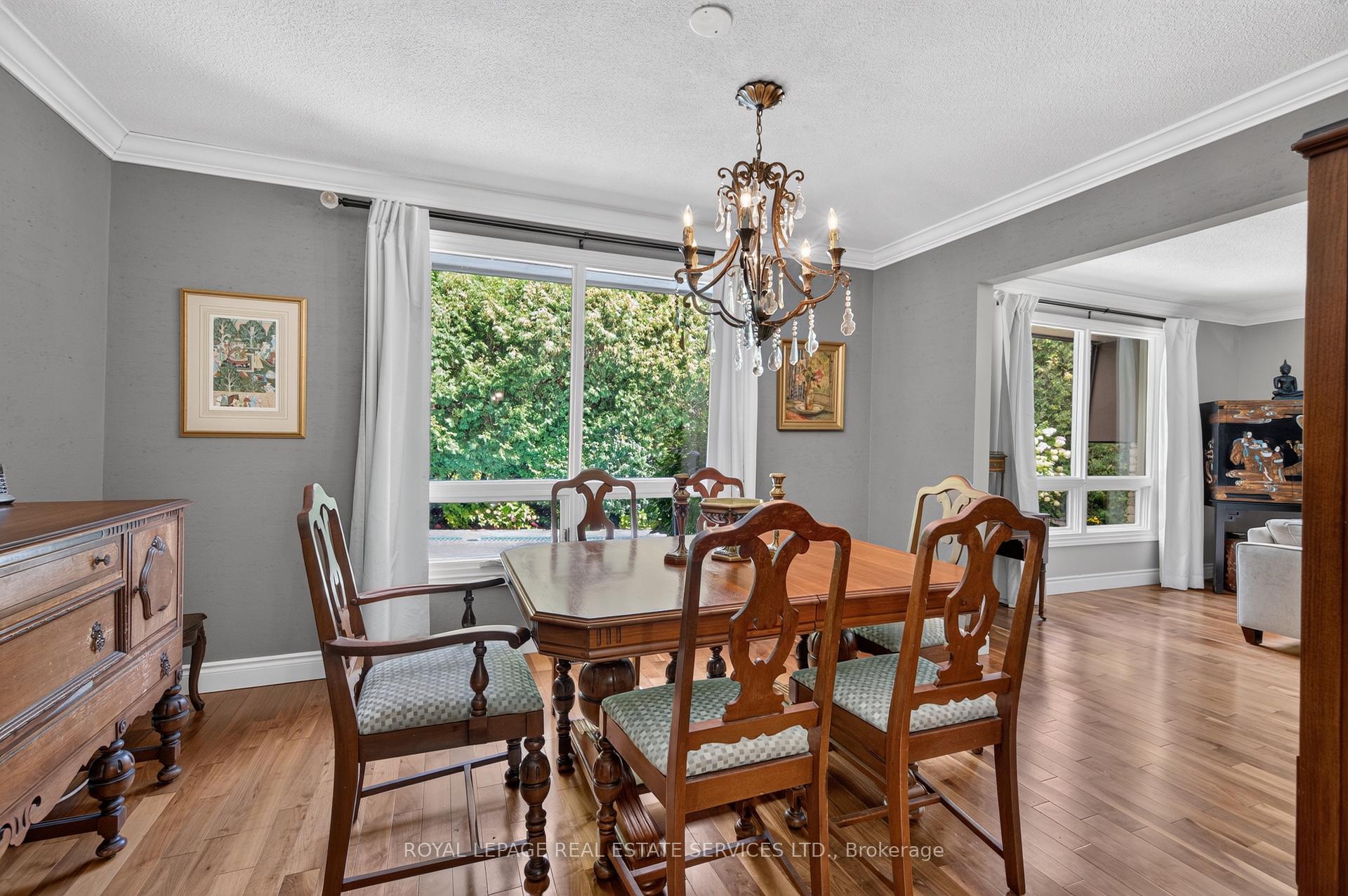 Photo 14 of 247 Spring Garden Road, Oakville, Southwest — HOMEH