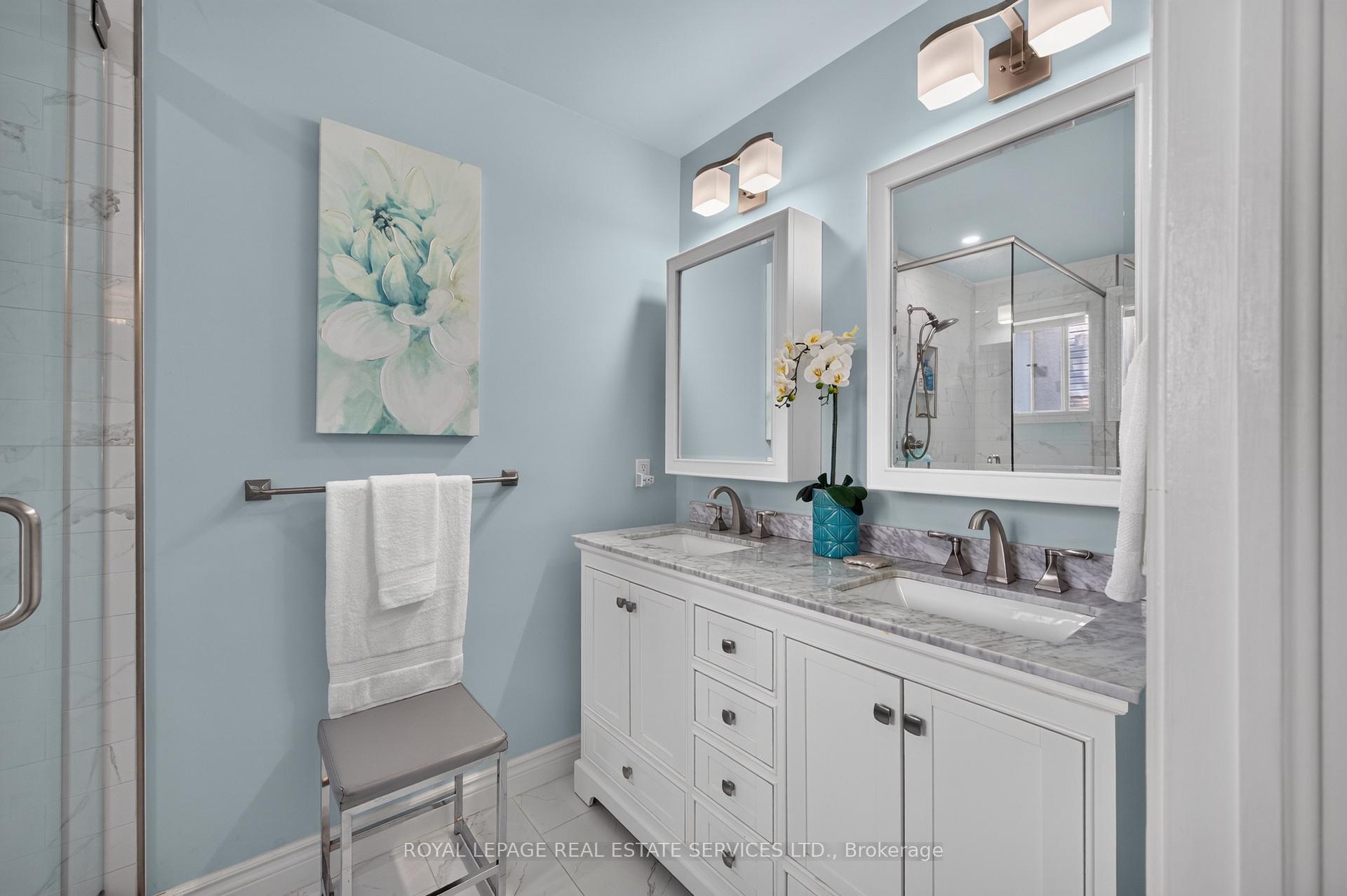 Photo 20 of 247 Spring Garden Road, Oakville, Southwest — HOMEH