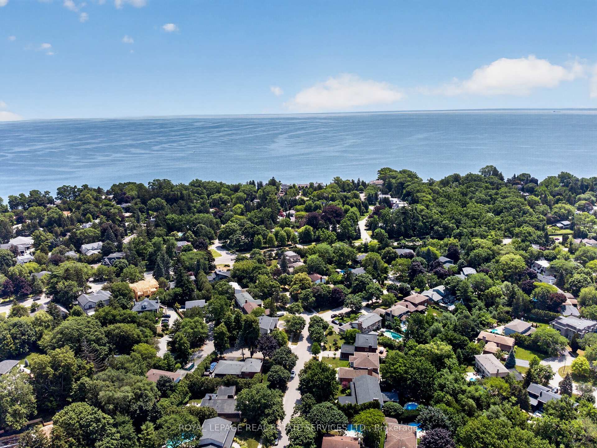 Photo 47 of 247 Spring Garden Road, Oakville, Southwest — HOMEH