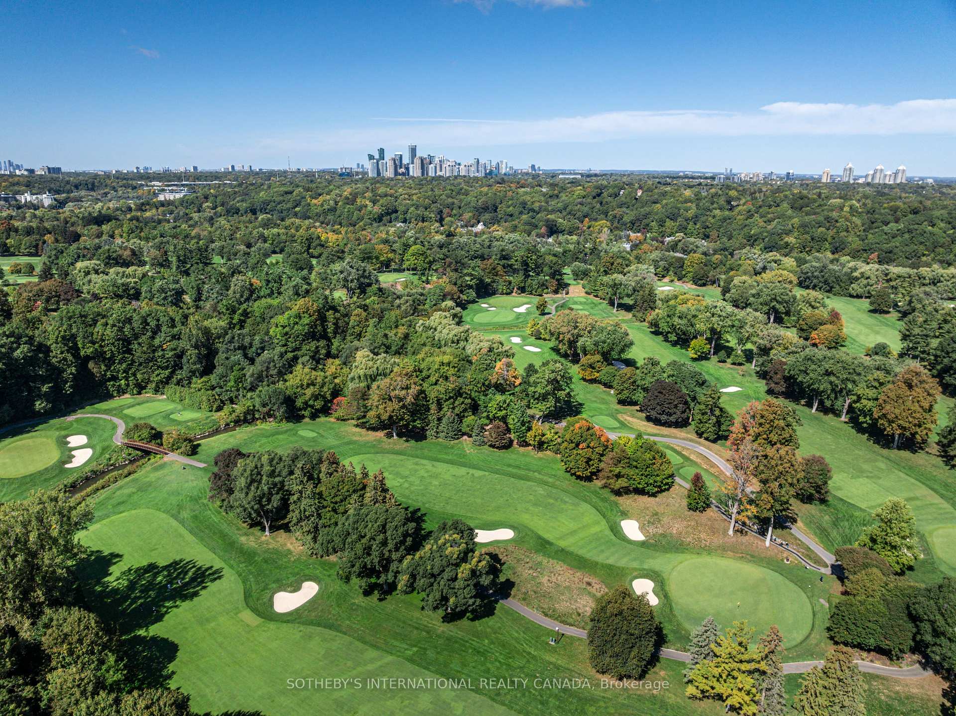 Photo 4 of 338 Riverview Drive, North York, Bridle Path-Sunnybrook-York Mills — HOMEH