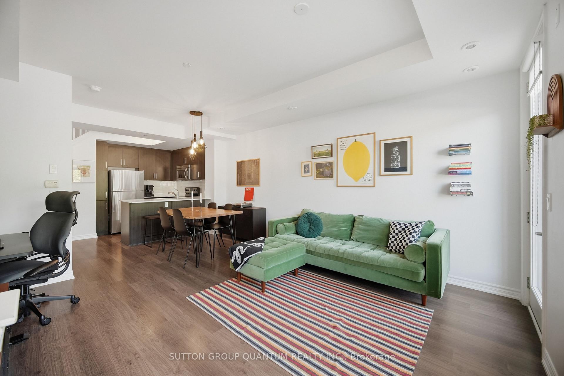 Photo 3 of 145 Long Branch Avenue, Etobicoke, Long Branch — HOMEH