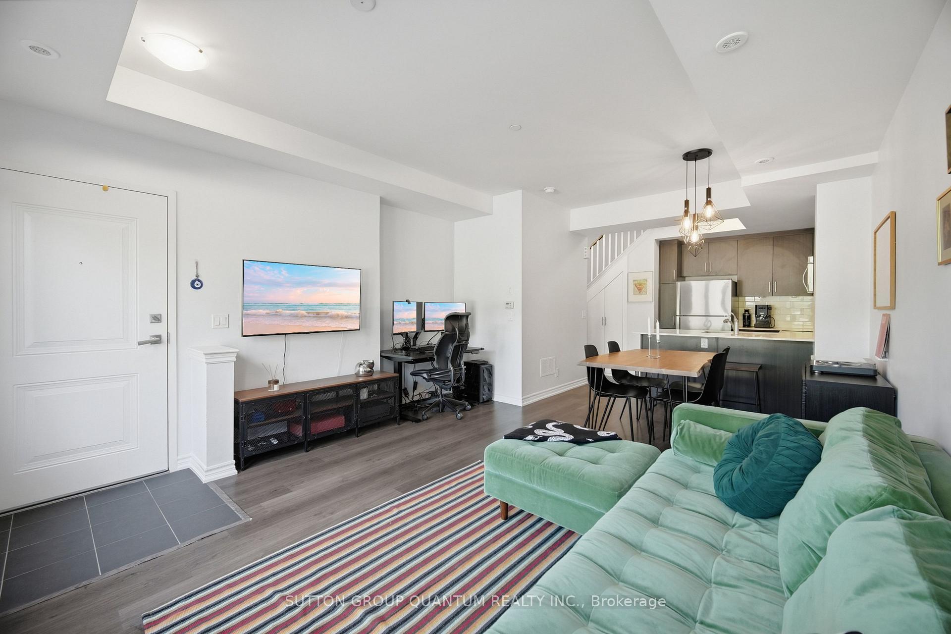 Photo 5 of 145 Long Branch Avenue, Etobicoke, Long Branch — HOMEH