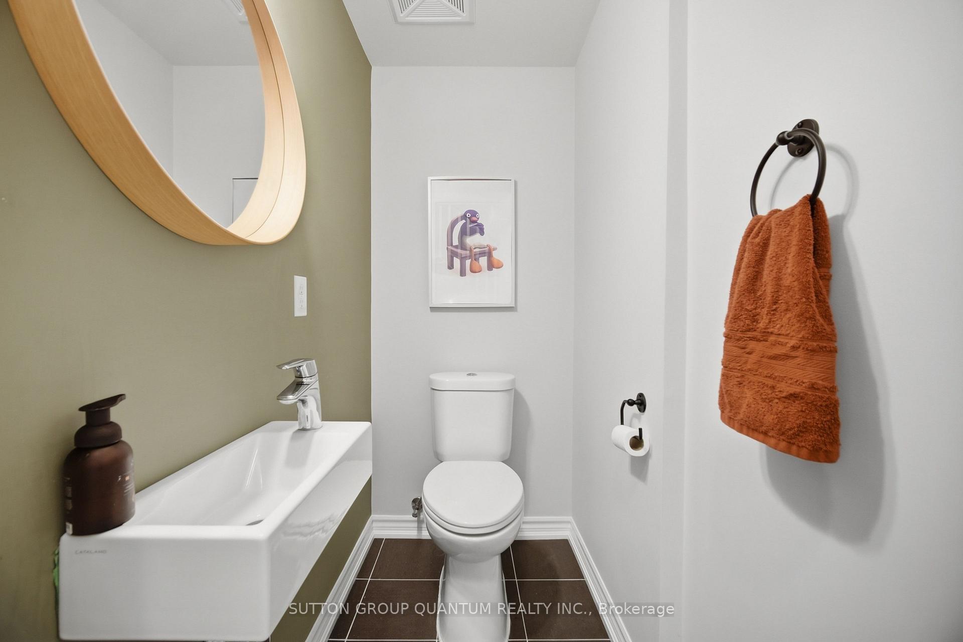 Photo 12 of 145 Long Branch Avenue, Etobicoke, Long Branch — HOMEH