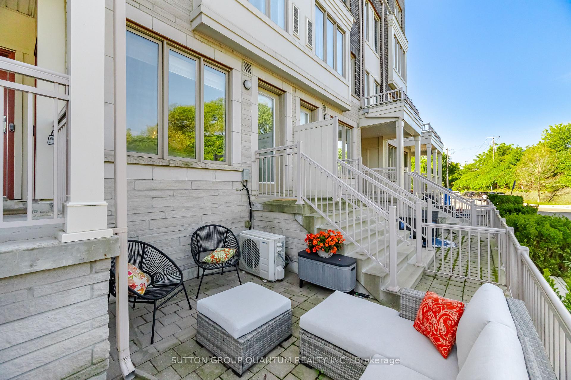 Photo 22 of 145 Long Branch Avenue, Etobicoke, Long Branch — HOMEH