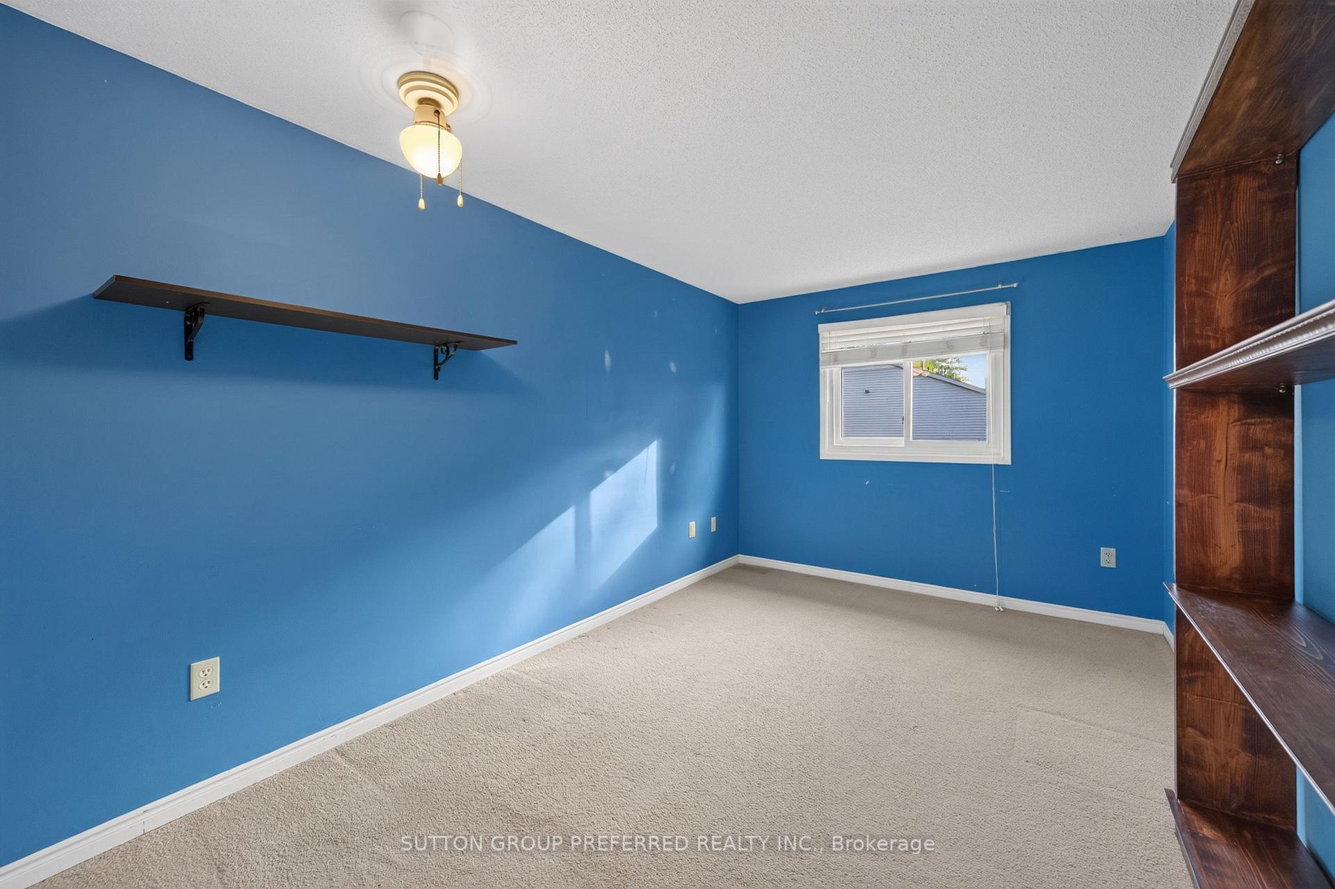 Photo 17 of 185 Martinet Avenue, London, East I — HOMEH