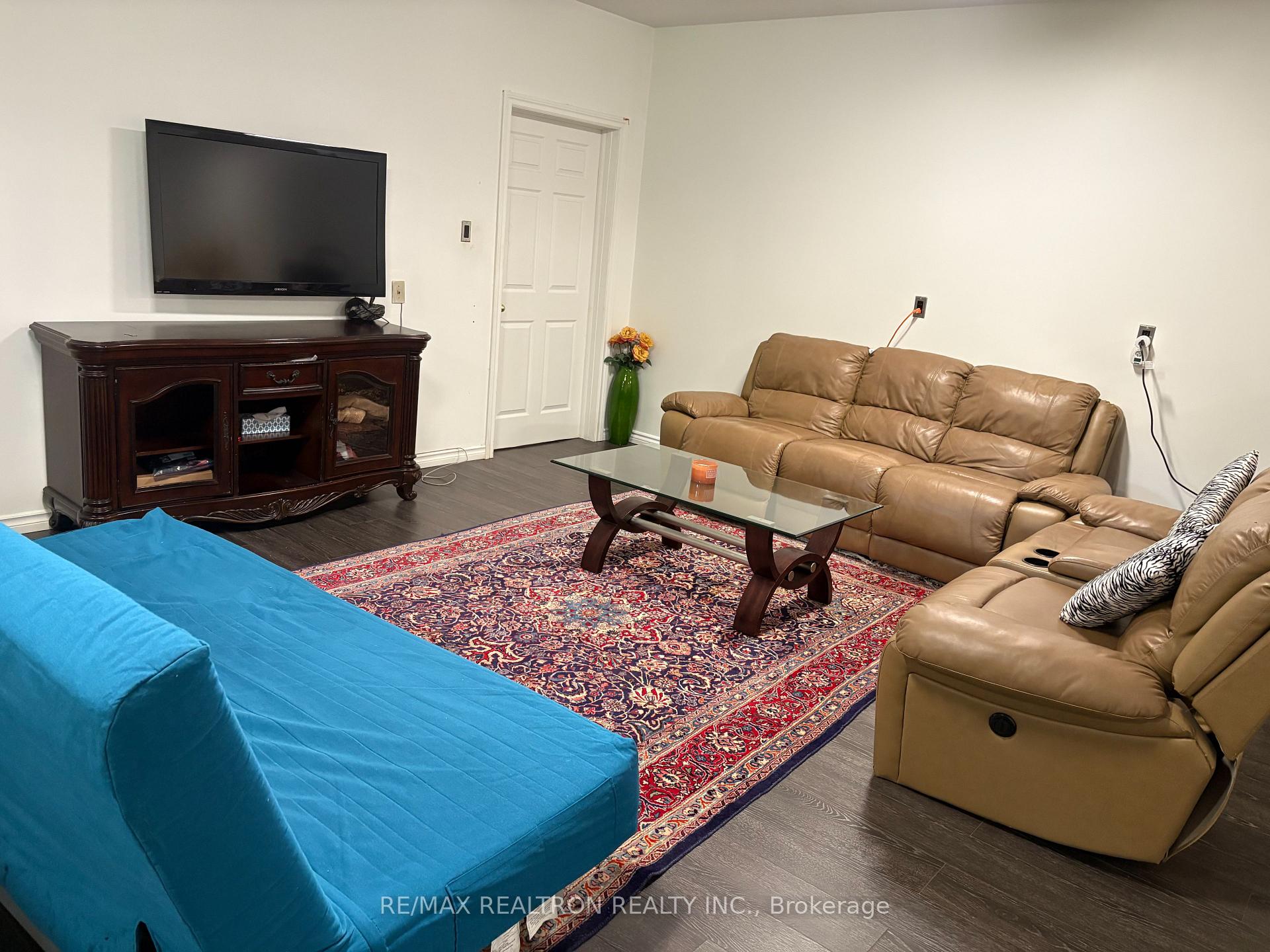 Photo 8 of Unit Lower, 198 Centre Street, Vaughan, Uplands — HOMEH