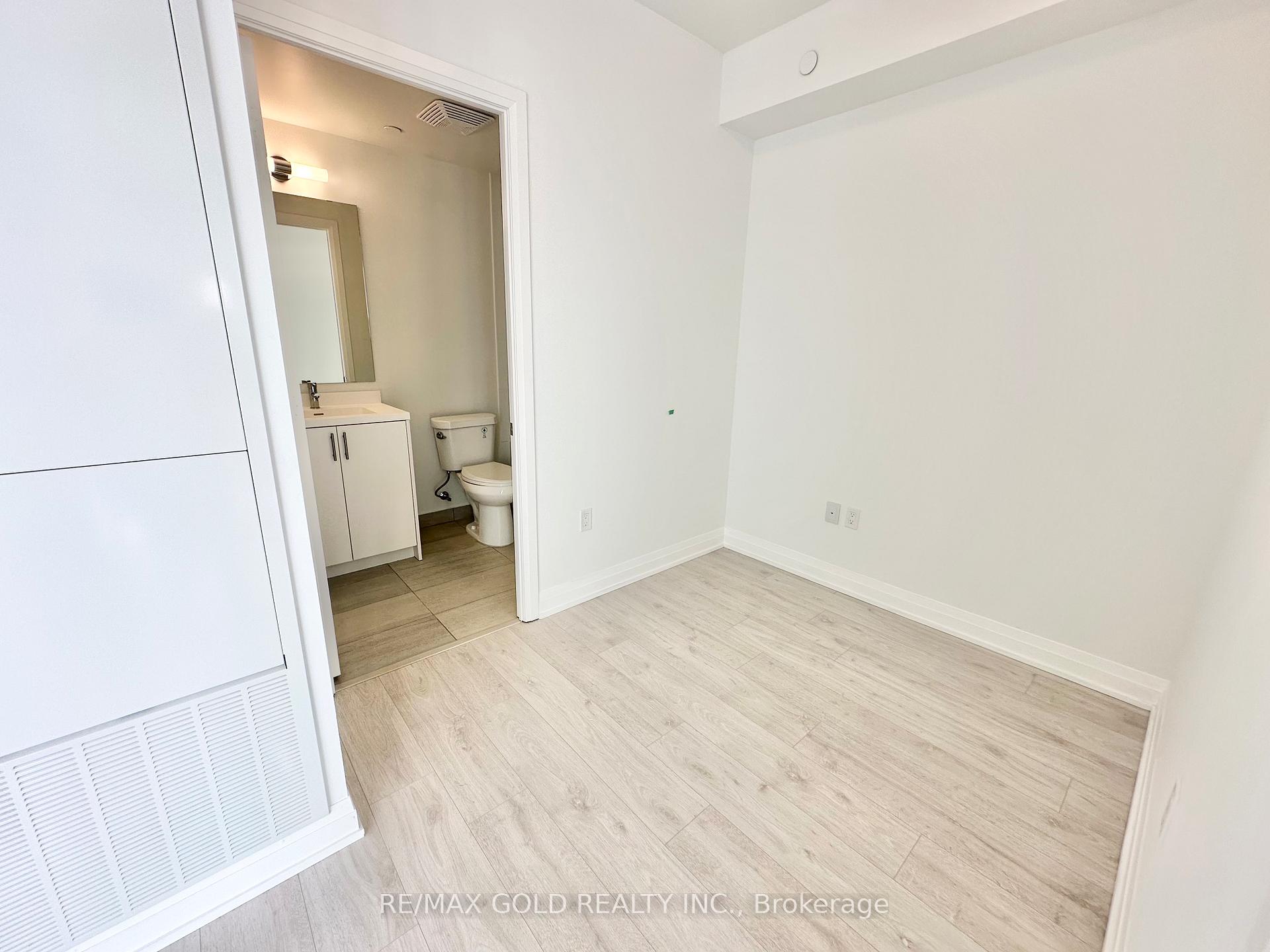 Photo 23 of Unit 319, 412 Silver Maple Road, Oakville, Joshua Meadows — HOMEH