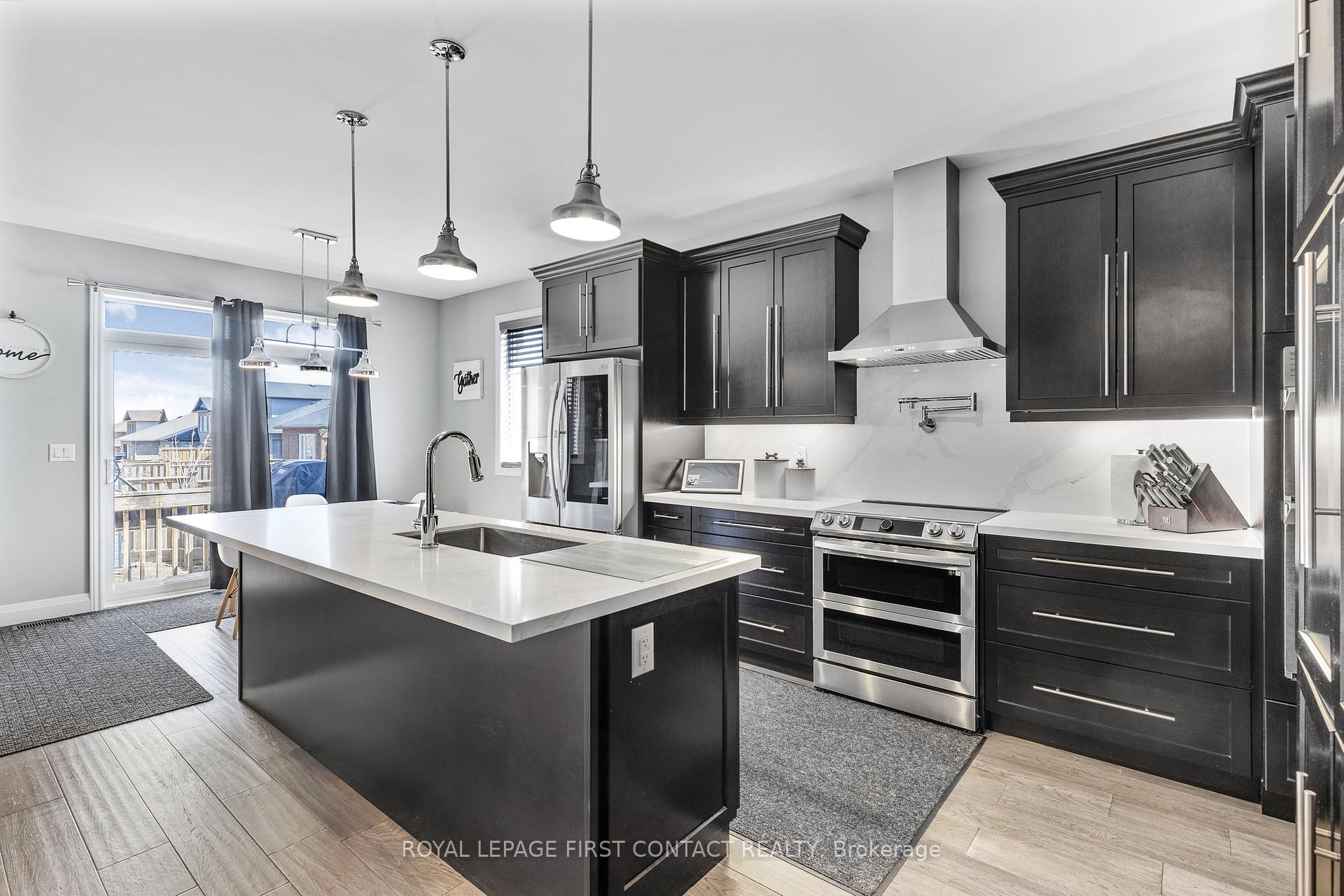 Photo 6 of 3075 Orion Boulevard, Orillia — HOMEH