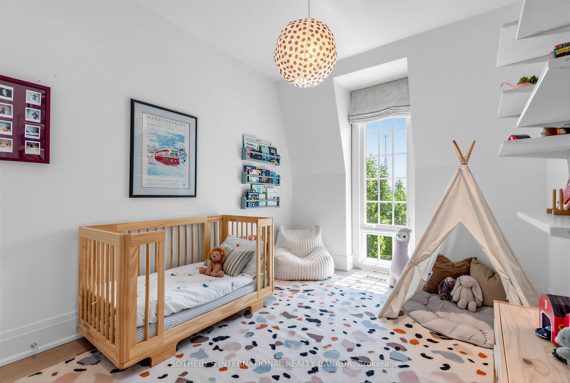 Photo 23 of Unit TH1, 288 St Clair Avenue W, Toronto, Forest Hill South — HOMEH