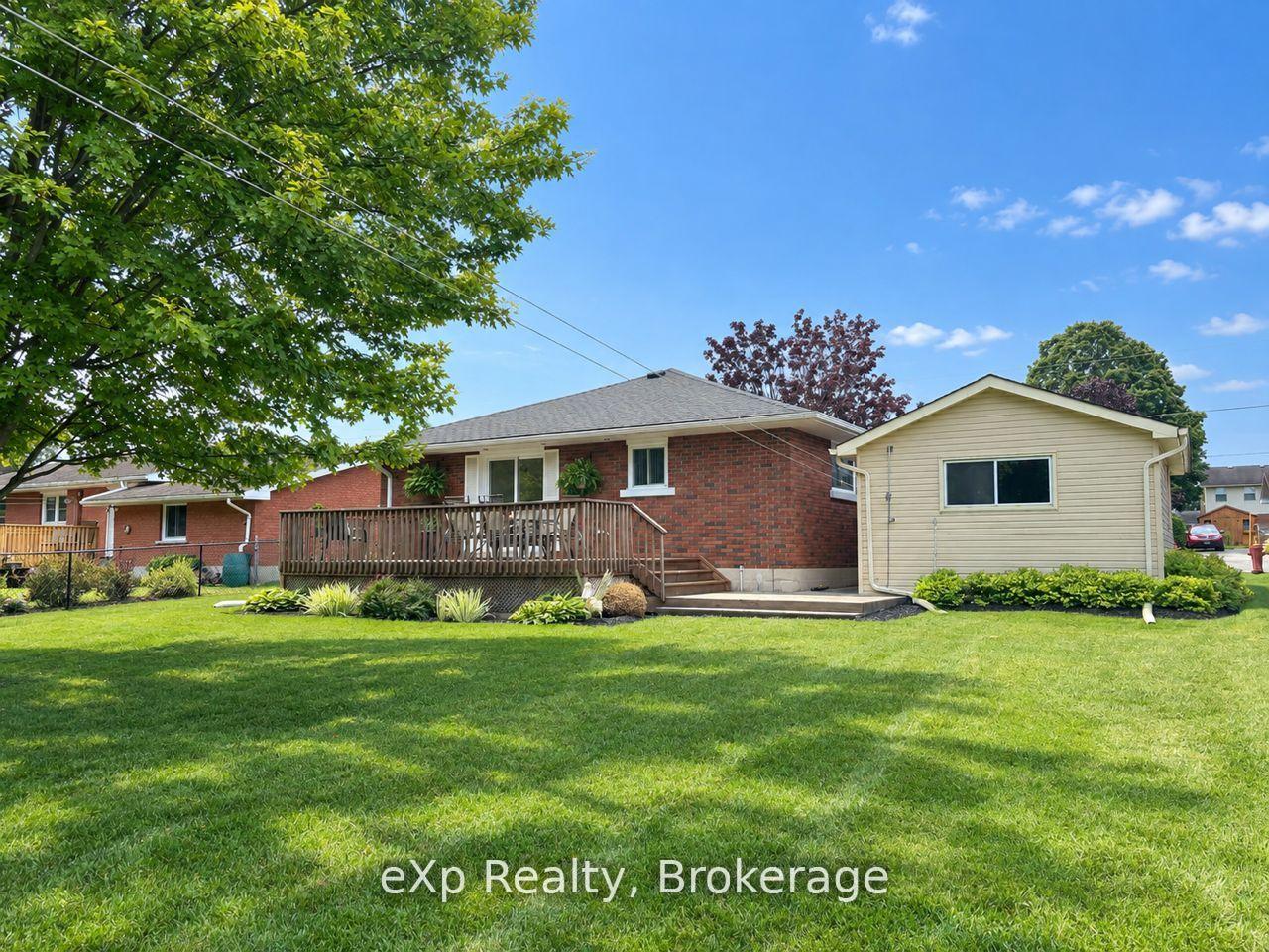 Photo 7 of 110 Brown's Lane, Brockton — HOMEH
