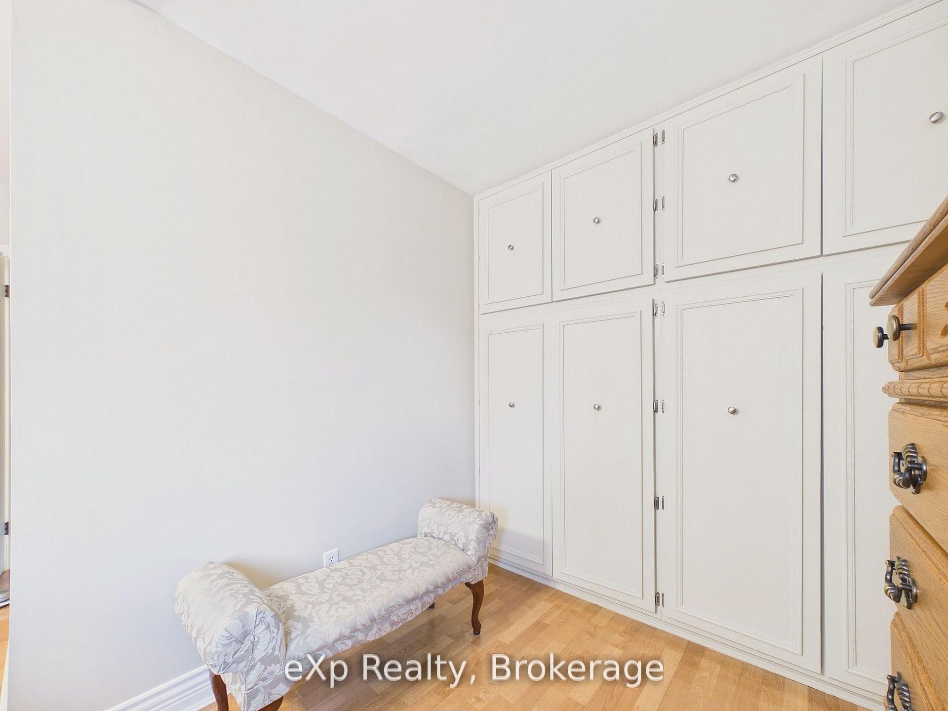 Photo 25 of 110 Brown's Lane, Brockton — HOMEH