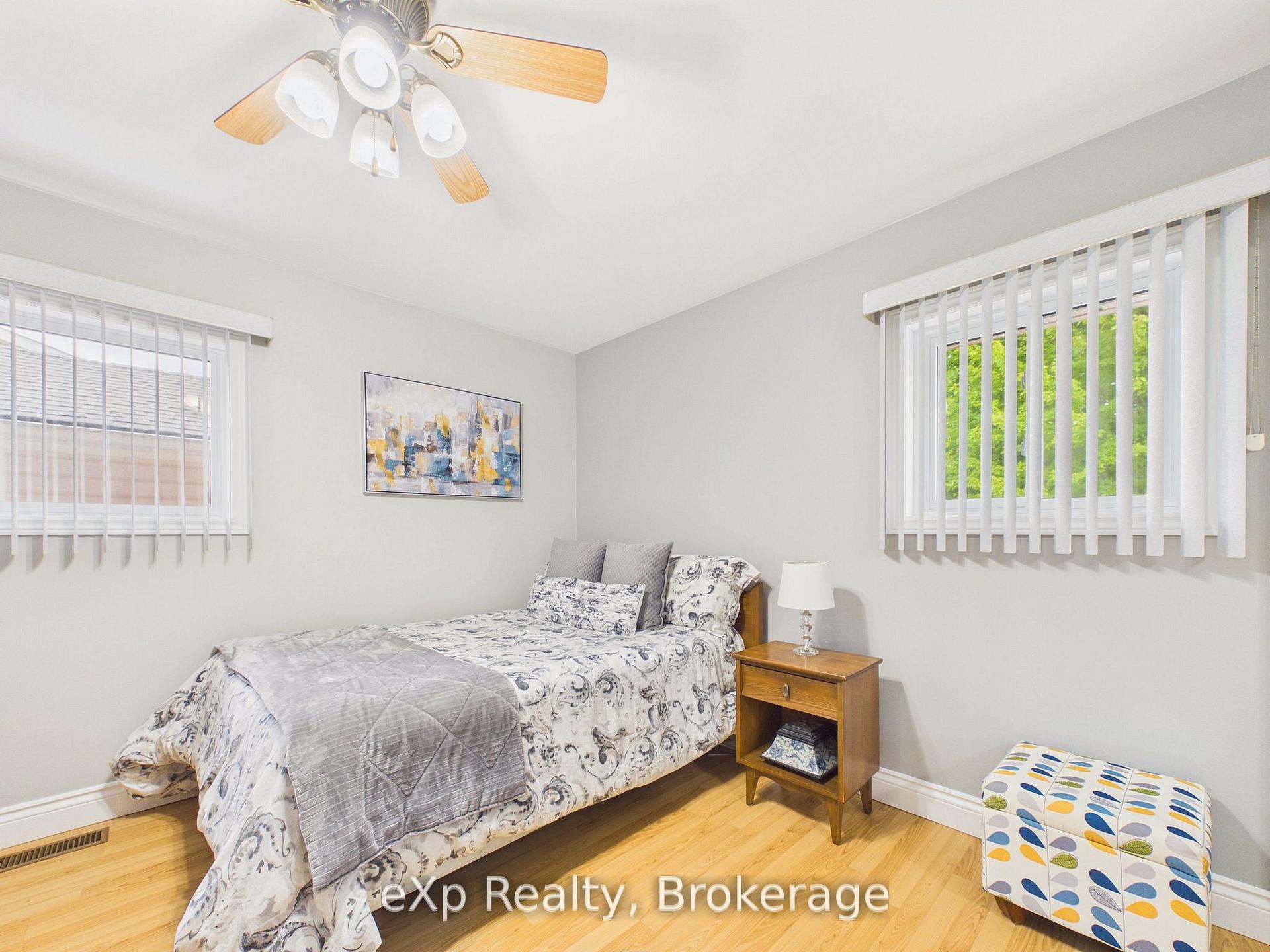 Photo 26 of 110 Brown's Lane, Brockton — HOMEH