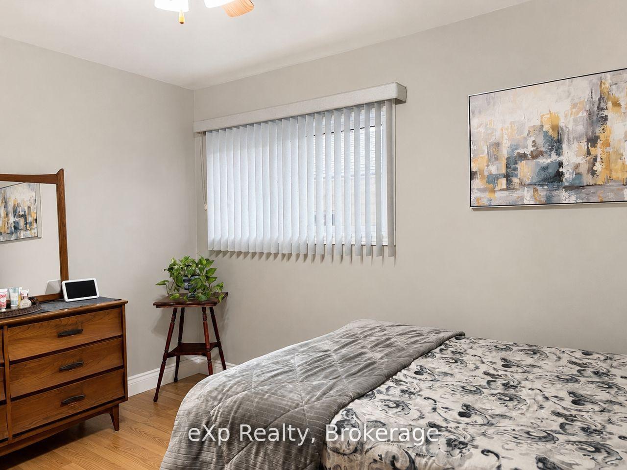 Photo 27 of 110 Brown's Lane, Brockton — HOMEH