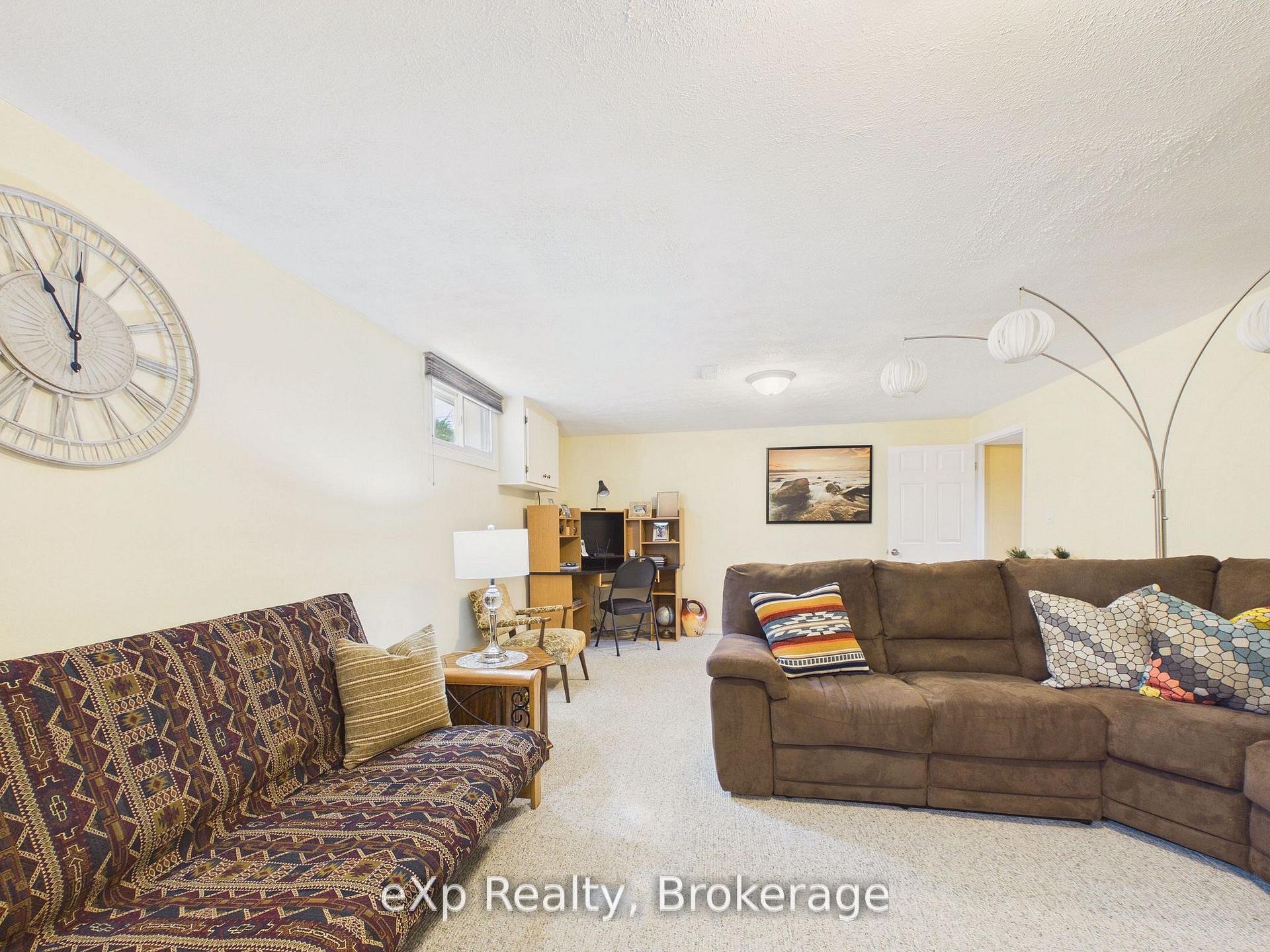 Photo 33 of 110 Brown's Lane, Brockton — HOMEH