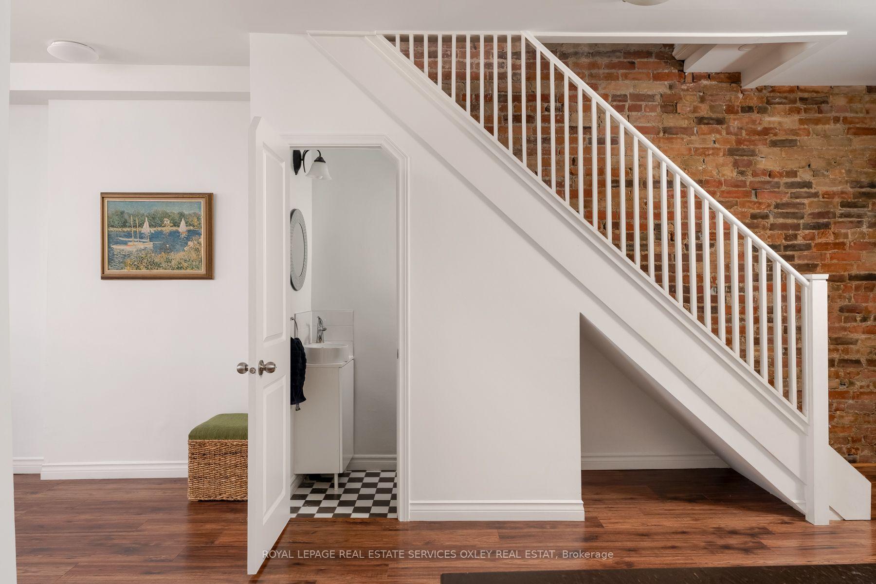 Photo 17 of 17 Barrie Avenue, Toronto, Oakwood Village — HOMEH