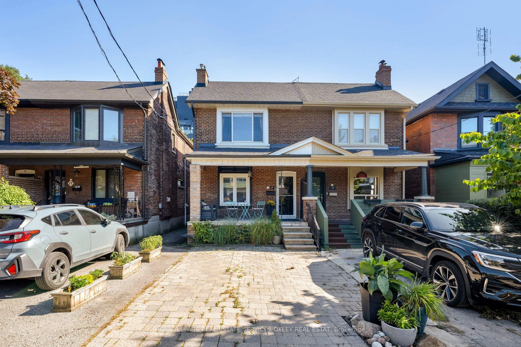 Photo 6 of 17 Barrie Avenue, Toronto, Oakwood Village — HOMEH