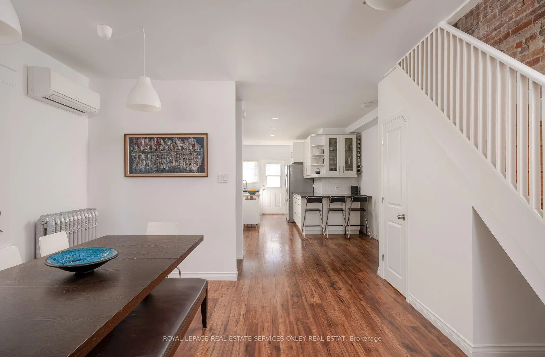 Photo 16 of 17 Barrie Avenue, Toronto, Oakwood Village — HOMEH
