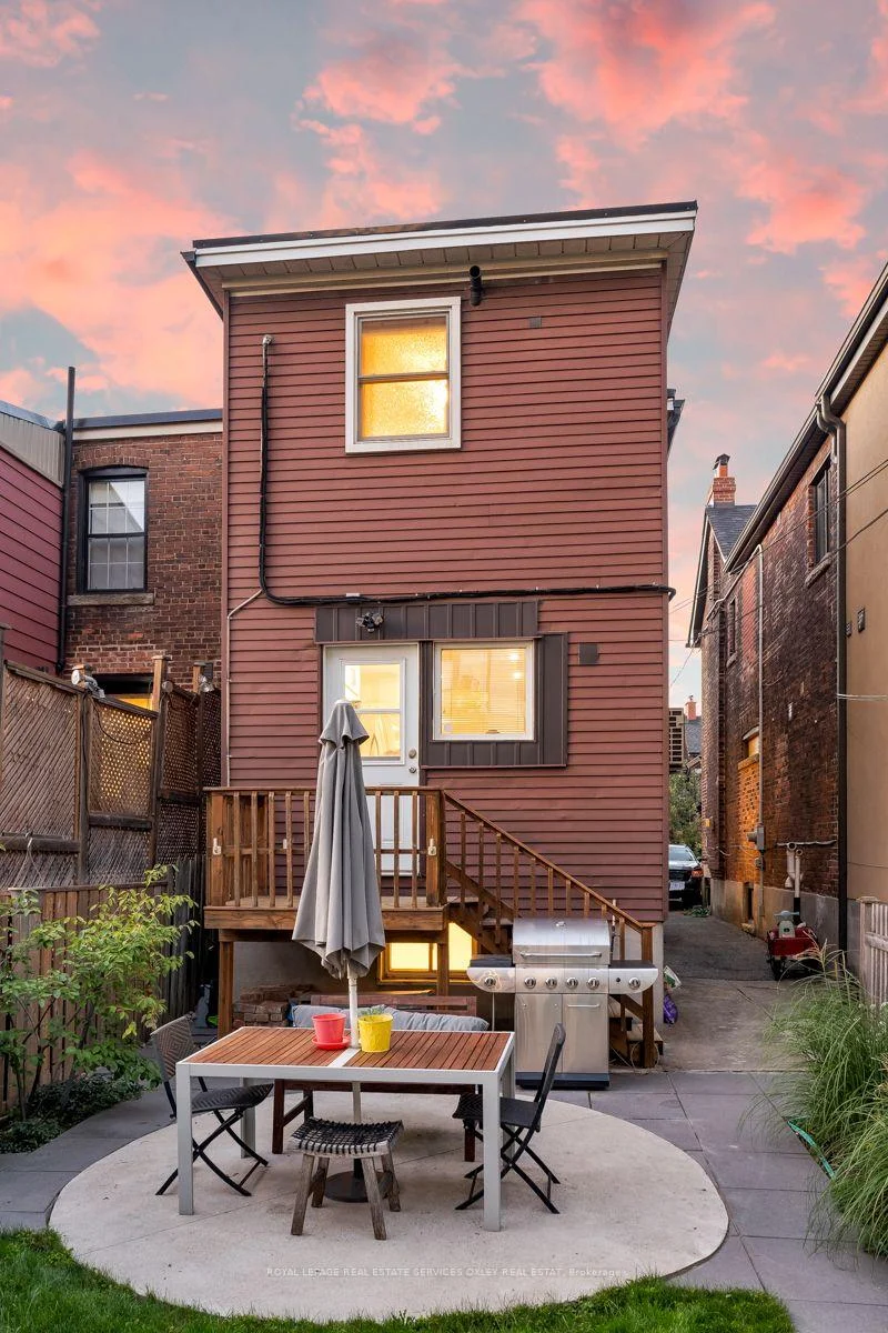 Photo 48 of 17 Barrie Avenue, Toronto, Oakwood Village — HOMEH