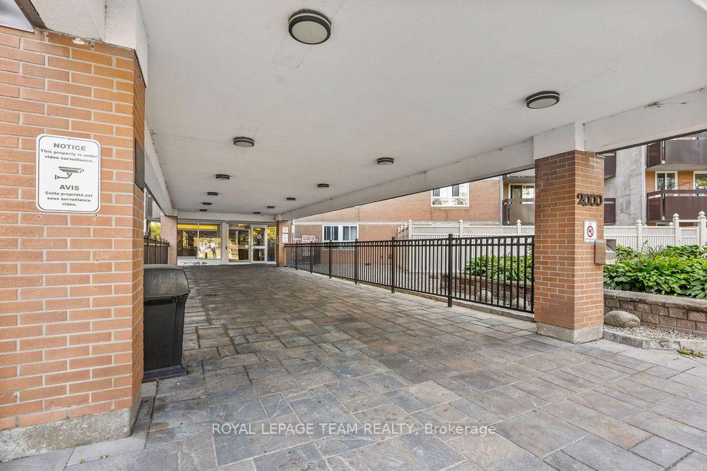 Photo 3 of Unit 1112, 2000 Jasmine Crescent, Ottawa, Beacon Hill South — HOMEH