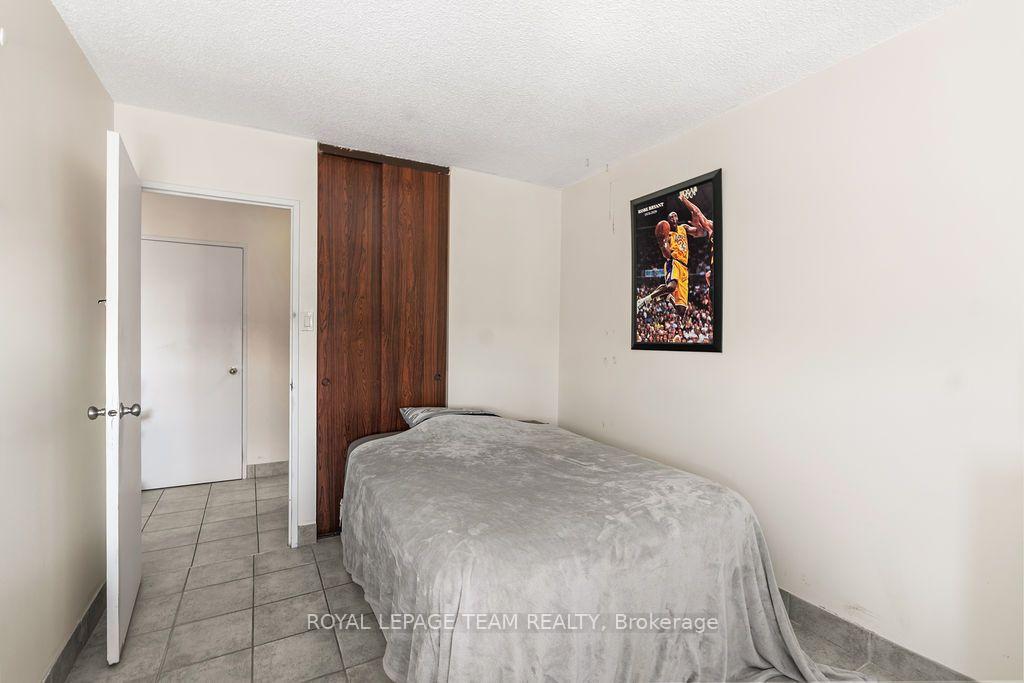 Photo 15 of Unit 1112, 2000 Jasmine Crescent, Ottawa, Beacon Hill South — HOMEH