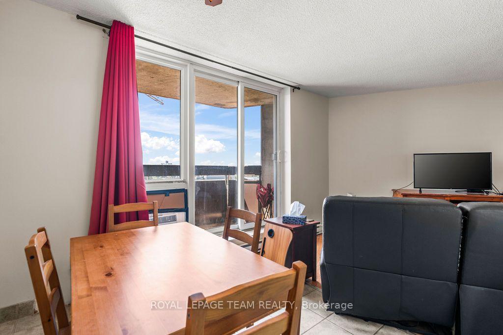 Photo 27 of Unit 1112, 2000 Jasmine Crescent, Ottawa, Beacon Hill South — HOMEH