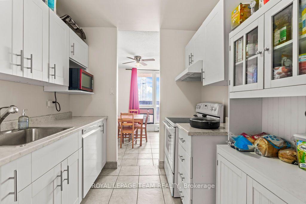 Photo 32 of Unit 1112, 2000 Jasmine Crescent, Ottawa, Beacon Hill South — HOMEH