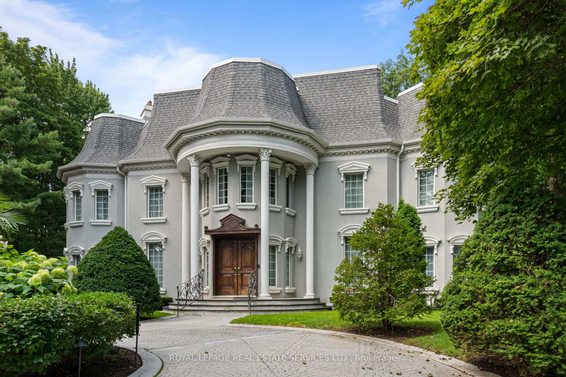 Photo 2 of 7 The Green Pines, Etobicoke, Markland Wood — HOMEH