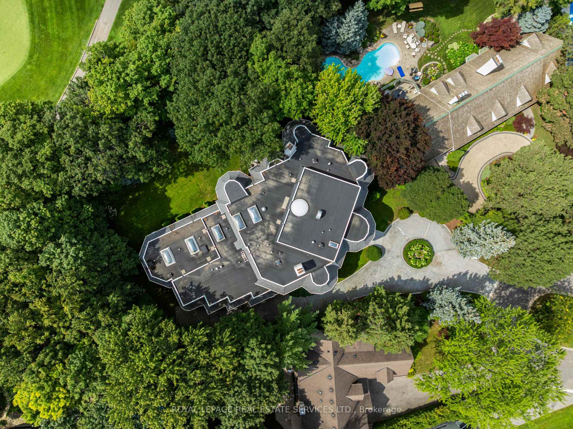 Photo 48 of 7 The Green Pines, Etobicoke, Markland Wood — HOMEH
