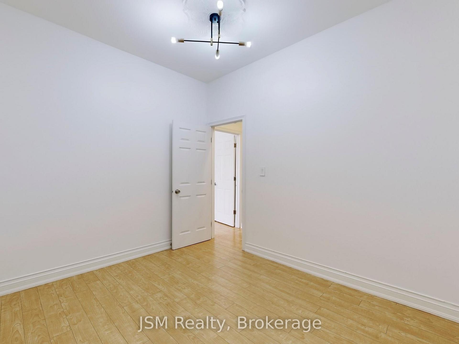Photo 15 of Unit Main, 479 Westmount Avenue, Toronto, Oakwood Village — HOMEH