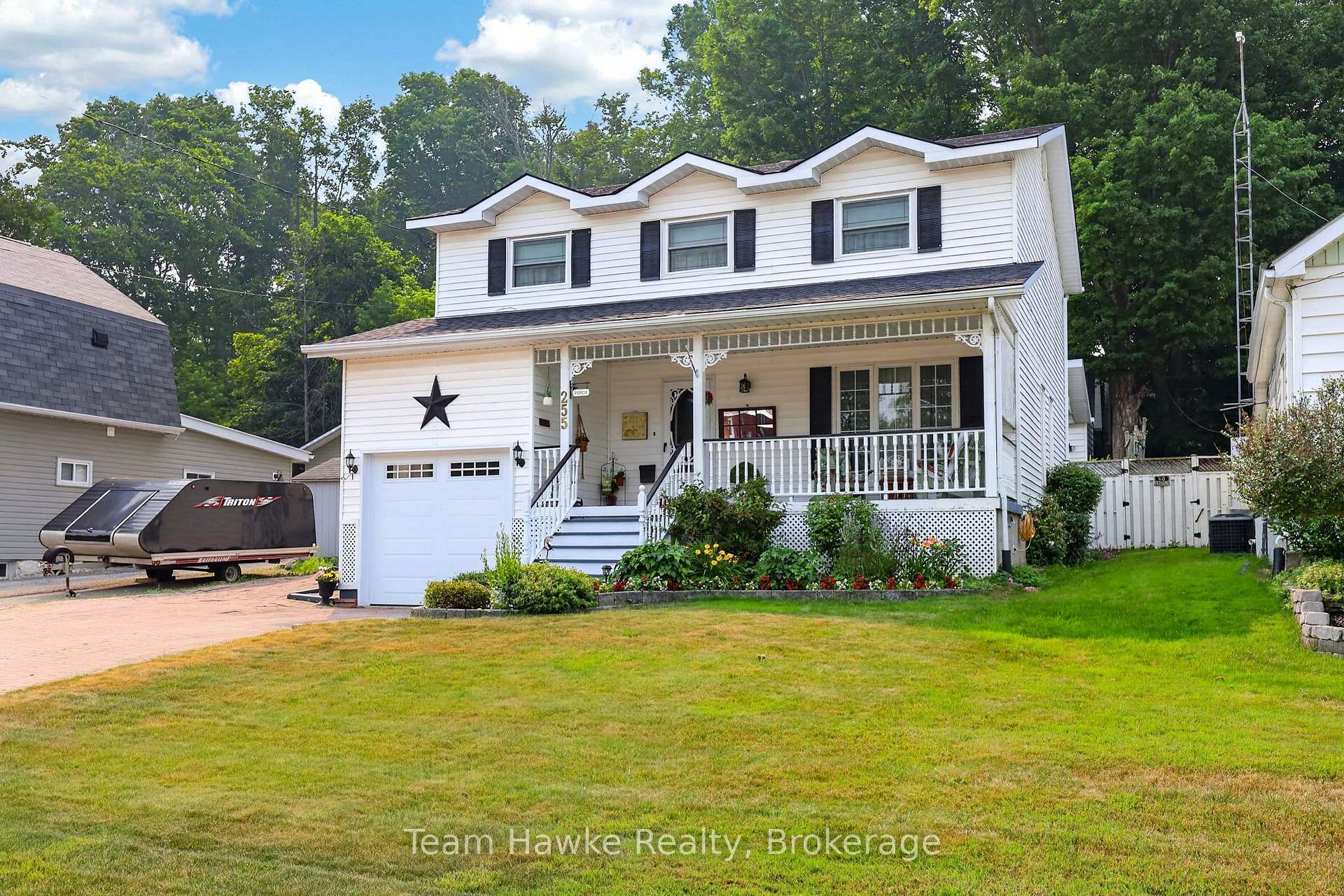 Photo 4 of 255 Hanly Street, Midland — HOMEH