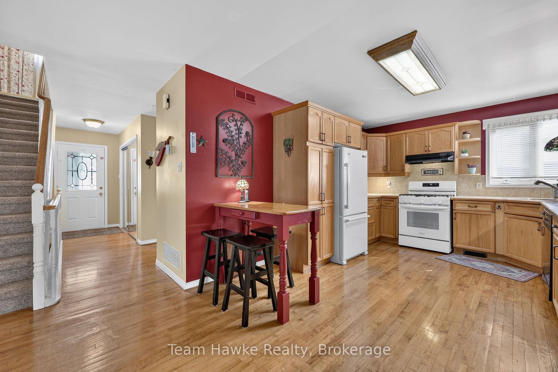 Photo 19 of 255 Hanly Street, Midland — HOMEH